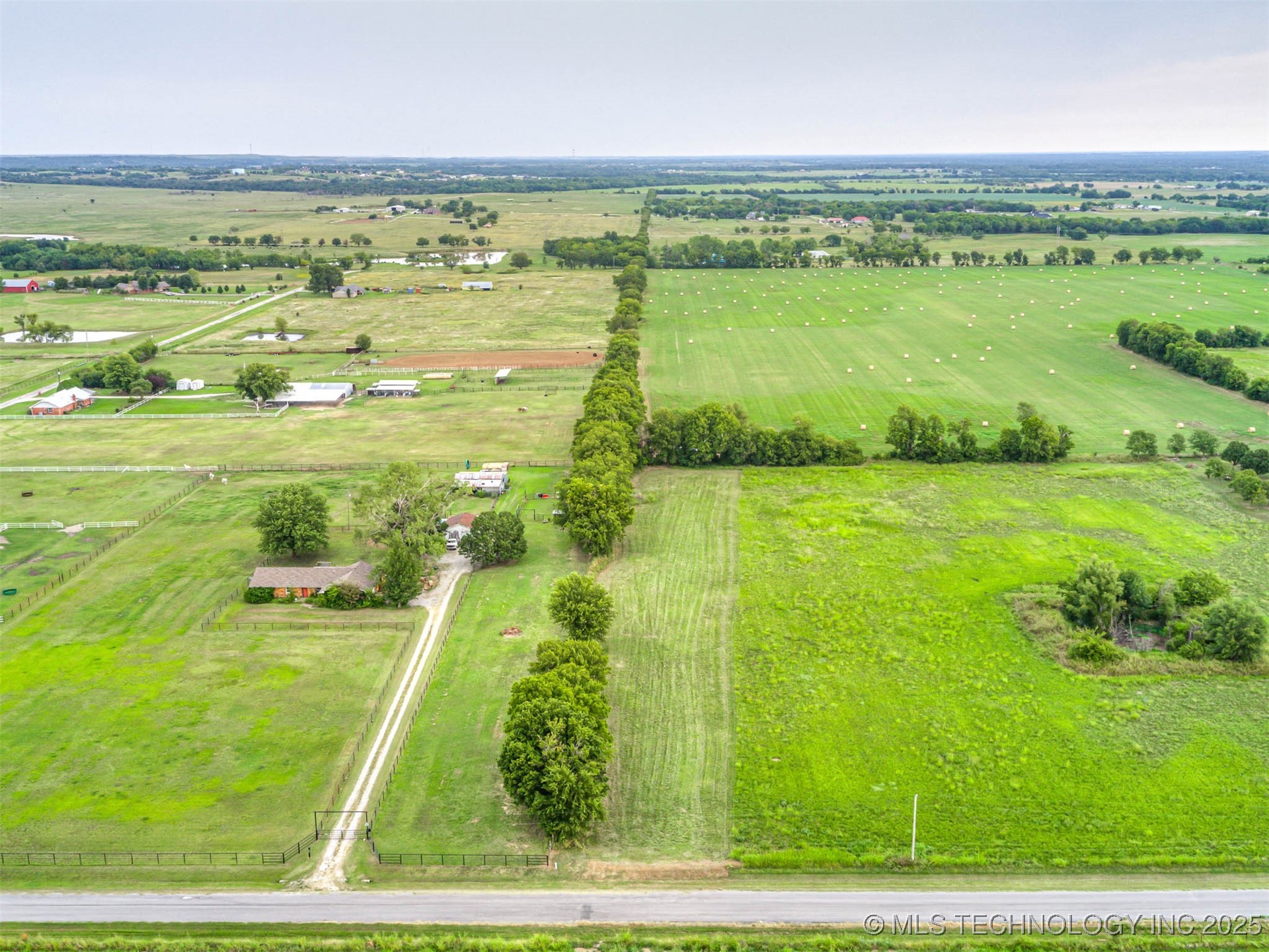 0001 166th Street North Property Photo 9