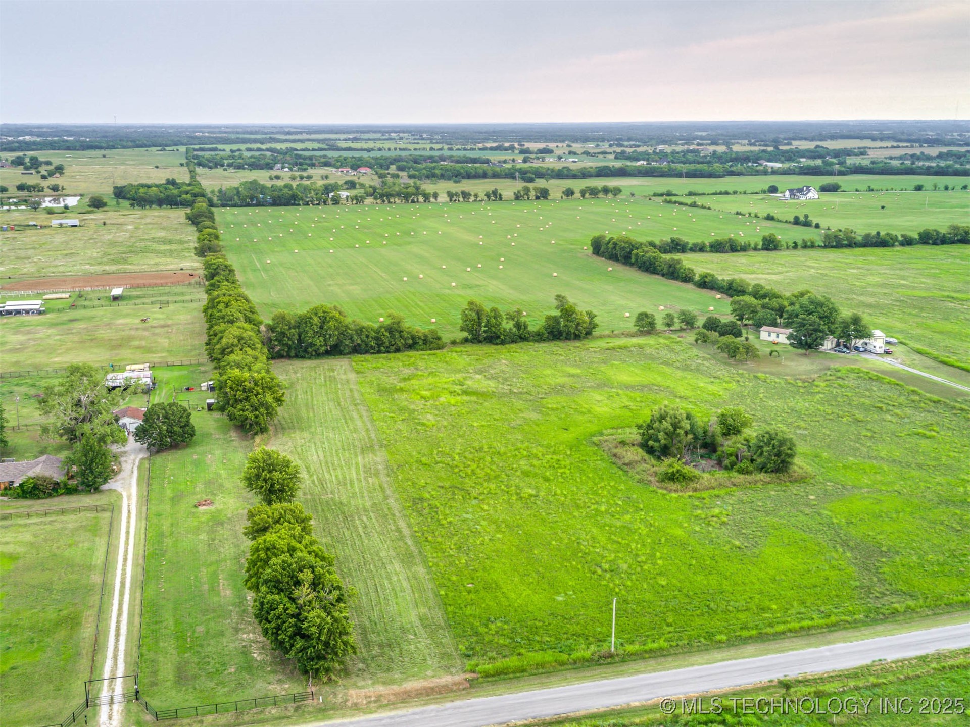 0002 166th Street North Property Photo 7