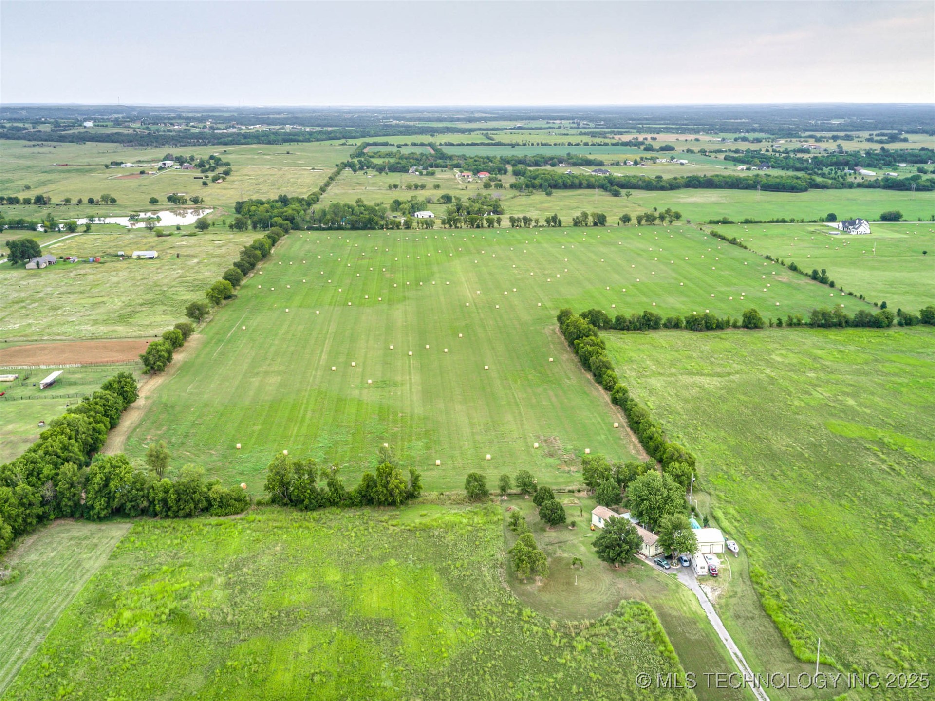 0002 166th Street North Property Photo 9