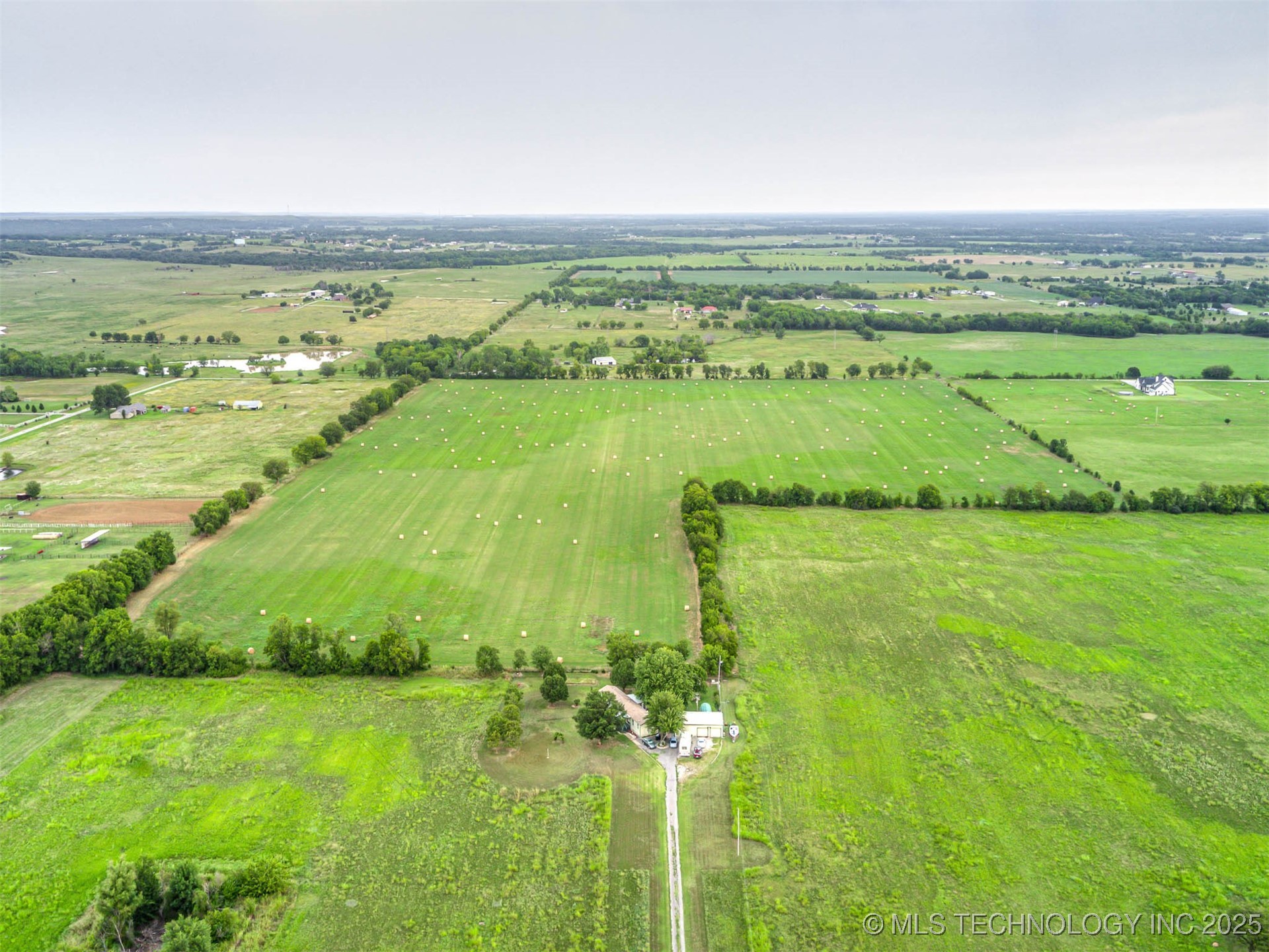 0002 166th Street North Property Photo 10