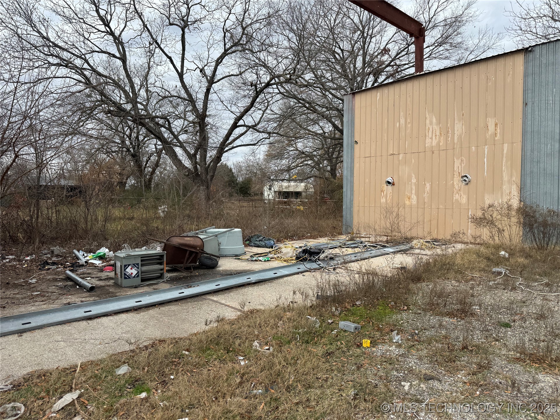 1801 N Morton Avenue Property Photo 19