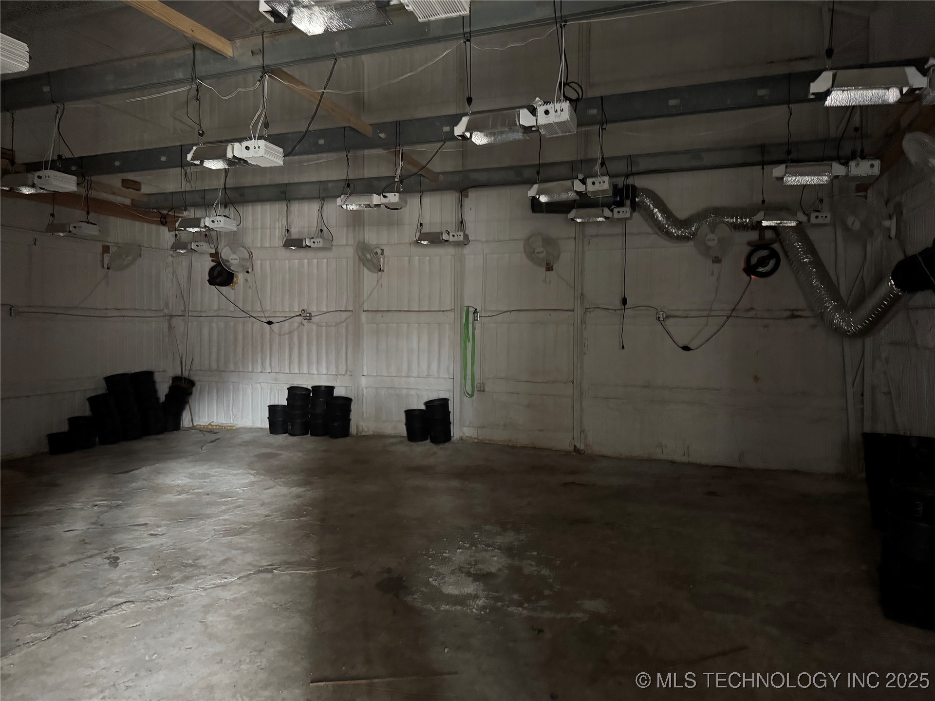 1801 N Morton Avenue Property Photo 23