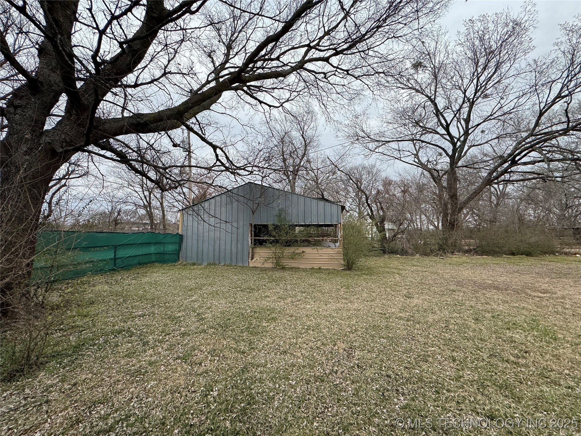 1801 N Morton Avenue Property Photo 25