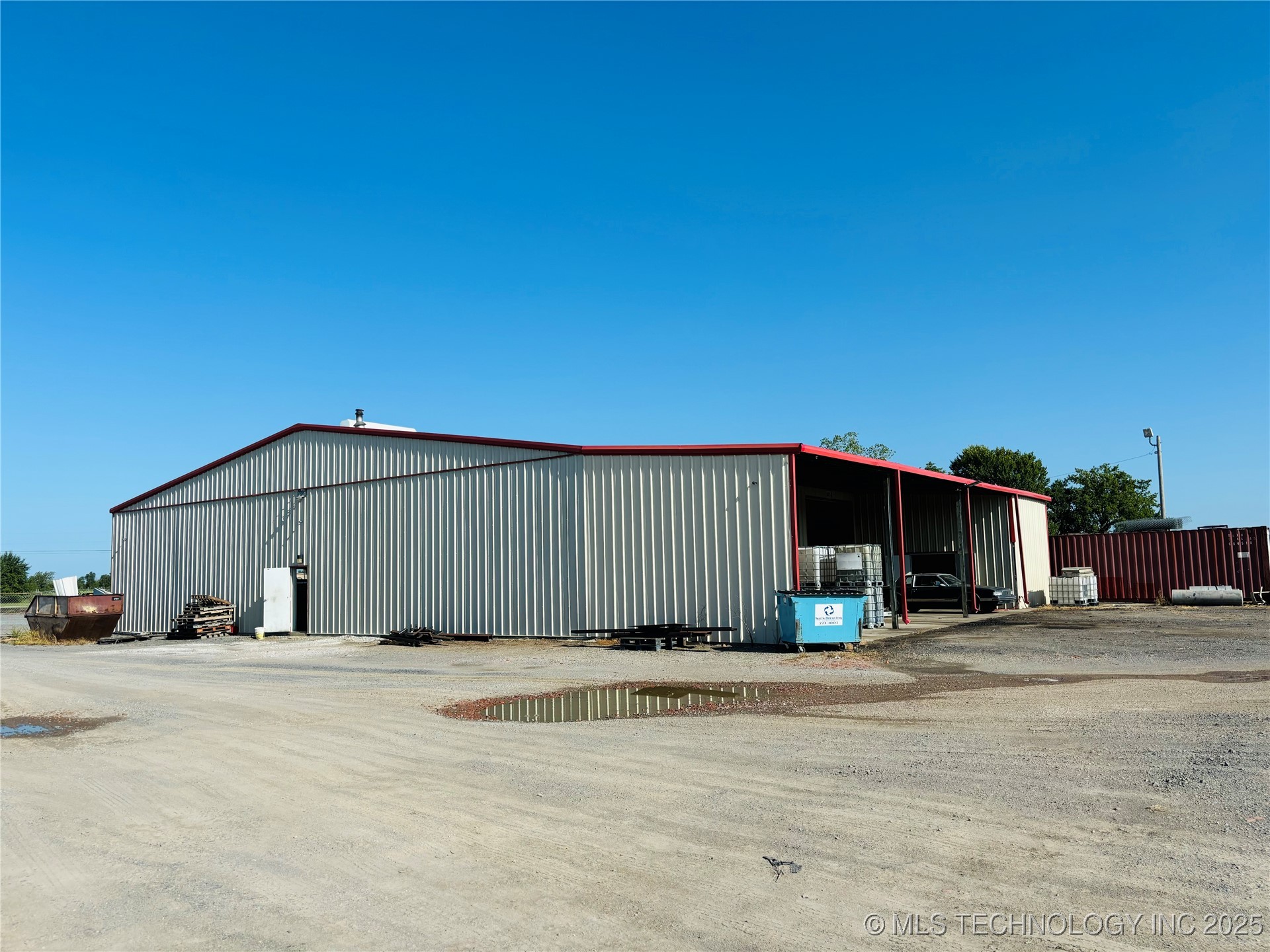 2700 S 32nd Street Property Photo 16