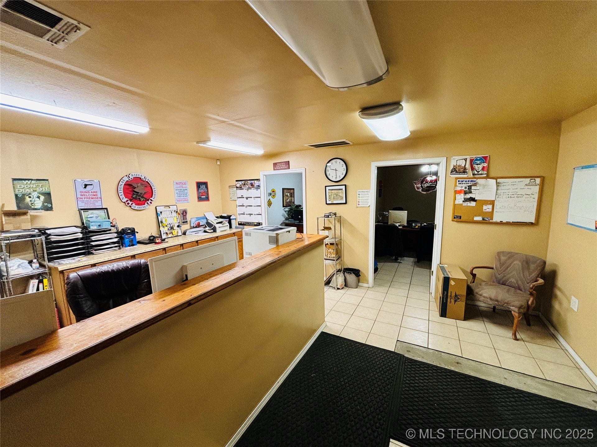 2700 S 32nd Street Property Photo 33