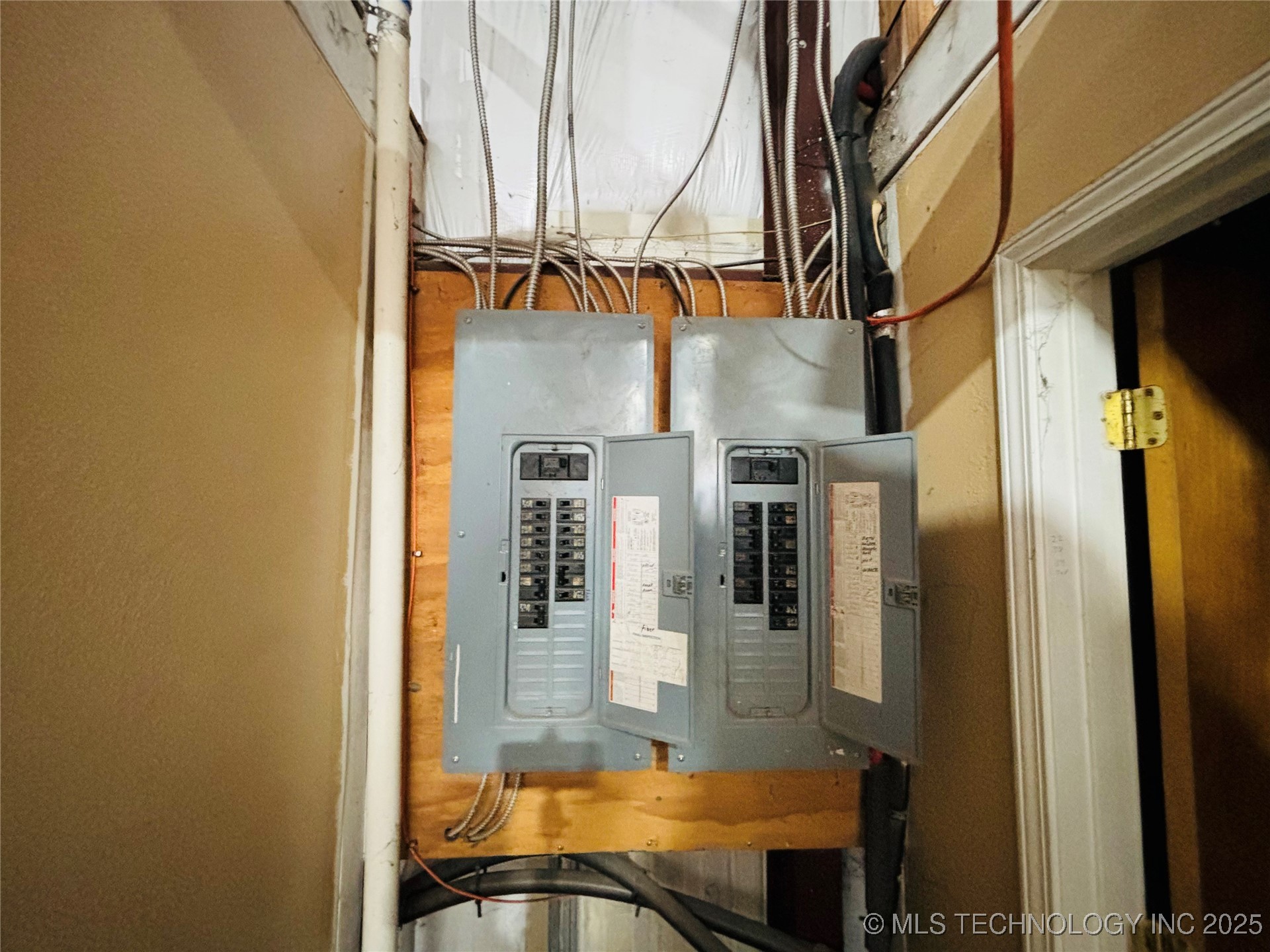 2700 S 32nd Street Property Photo 37