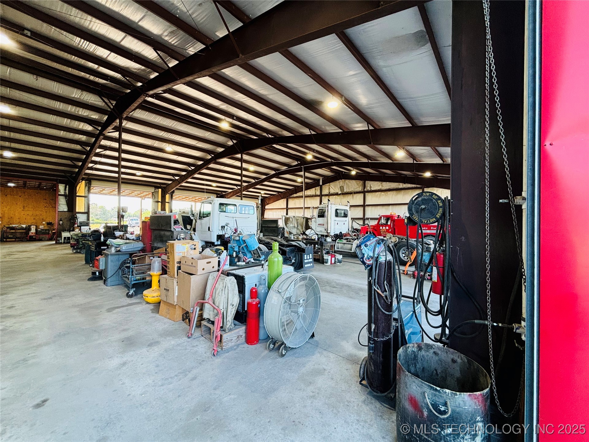 2700 S 32nd Street Property Photo 44