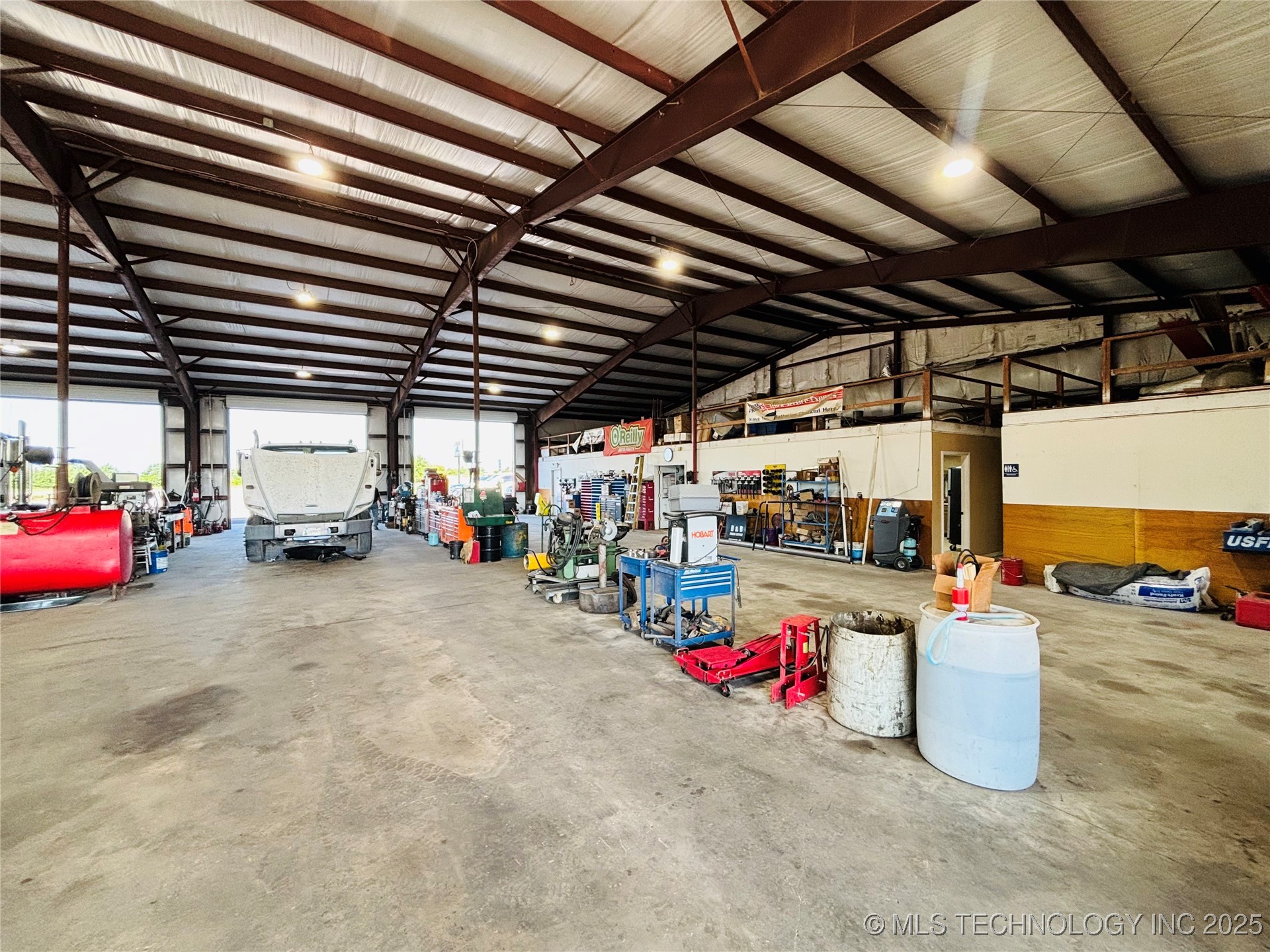 2700 S 32nd Street Property Photo 46