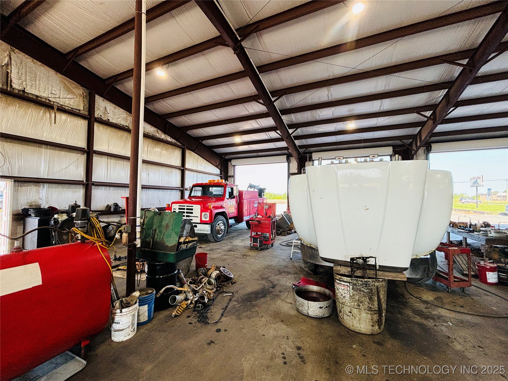 2700 S 32nd Street Property Photo 48