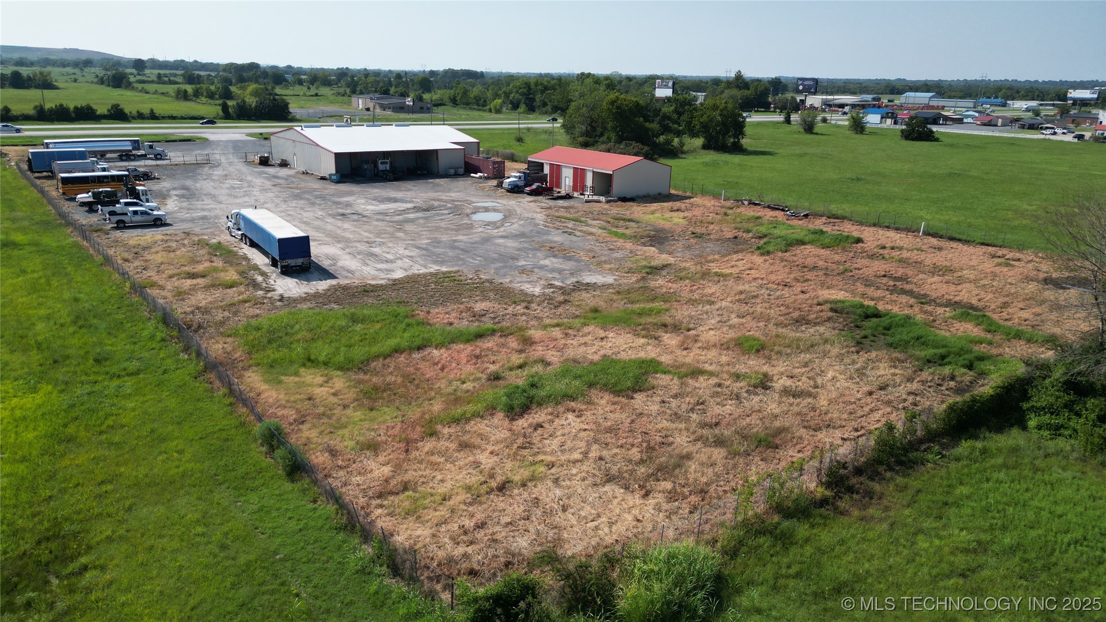 2700 S 32nd Street Property Photo 55