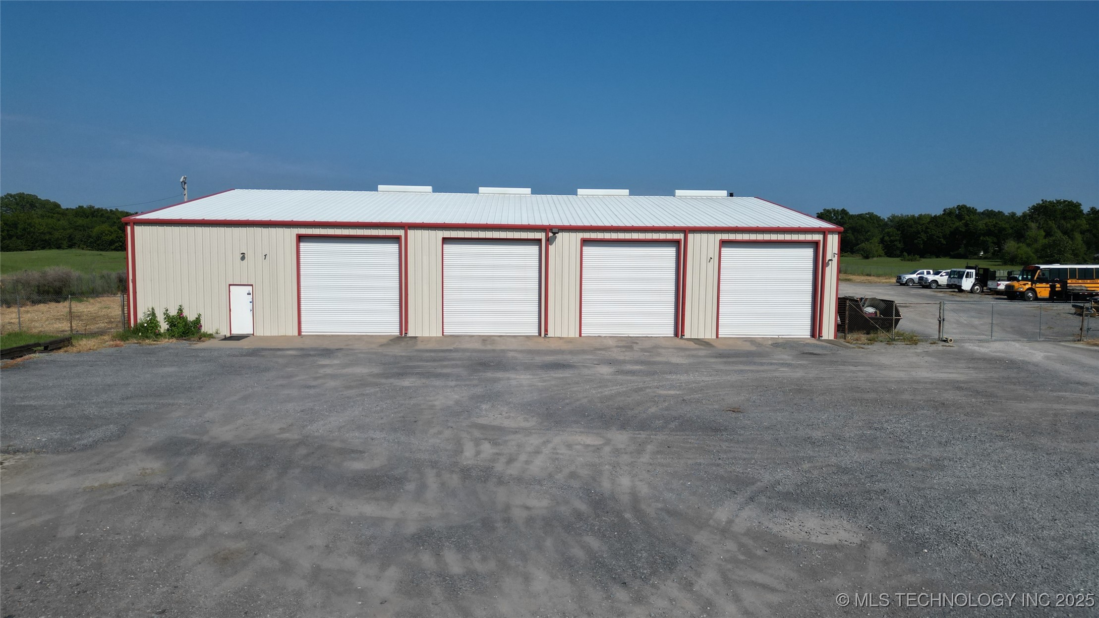 2700 S 32nd Street Property Photo 56