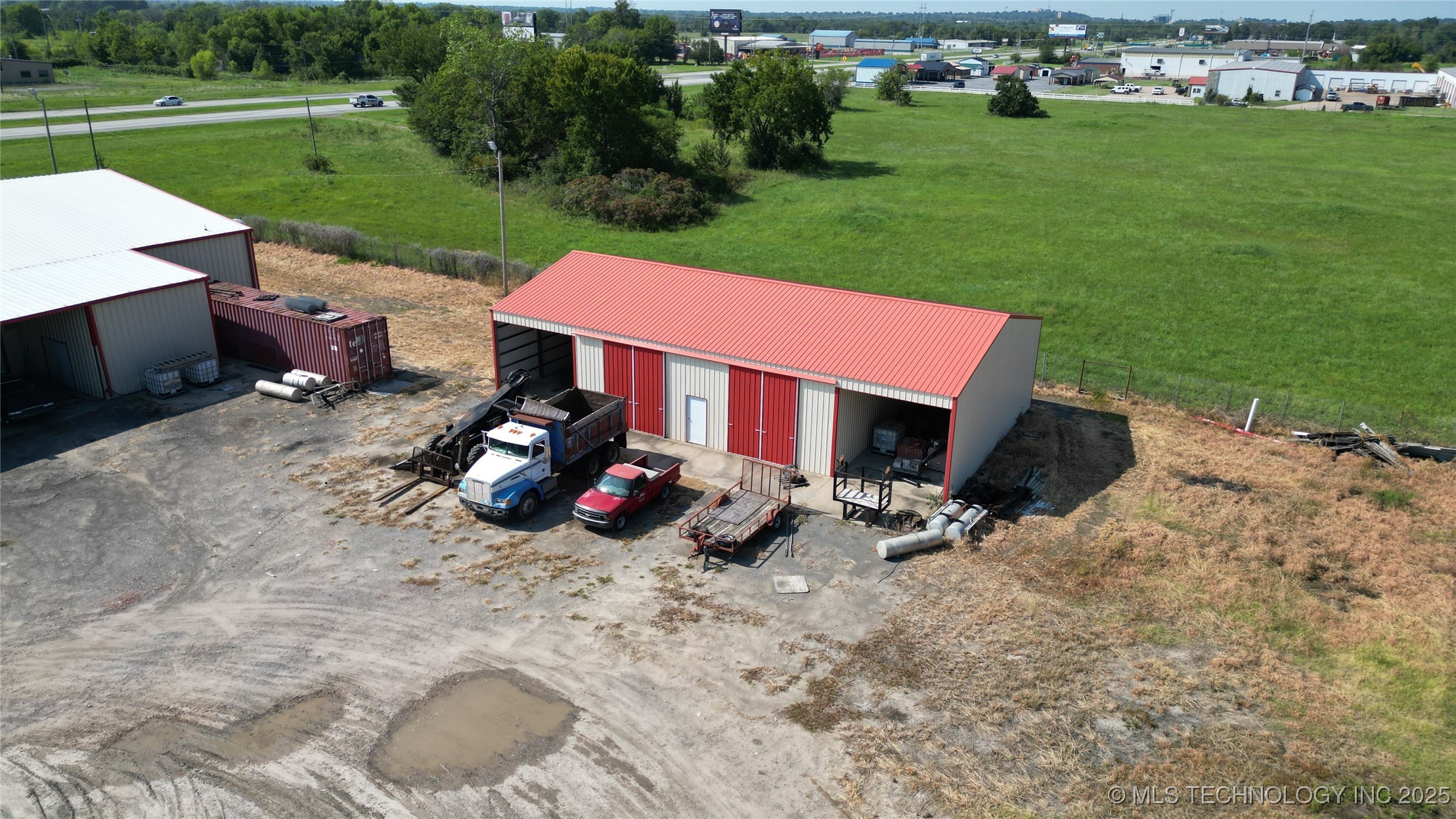 2700 S 32nd Street Property Photo 66