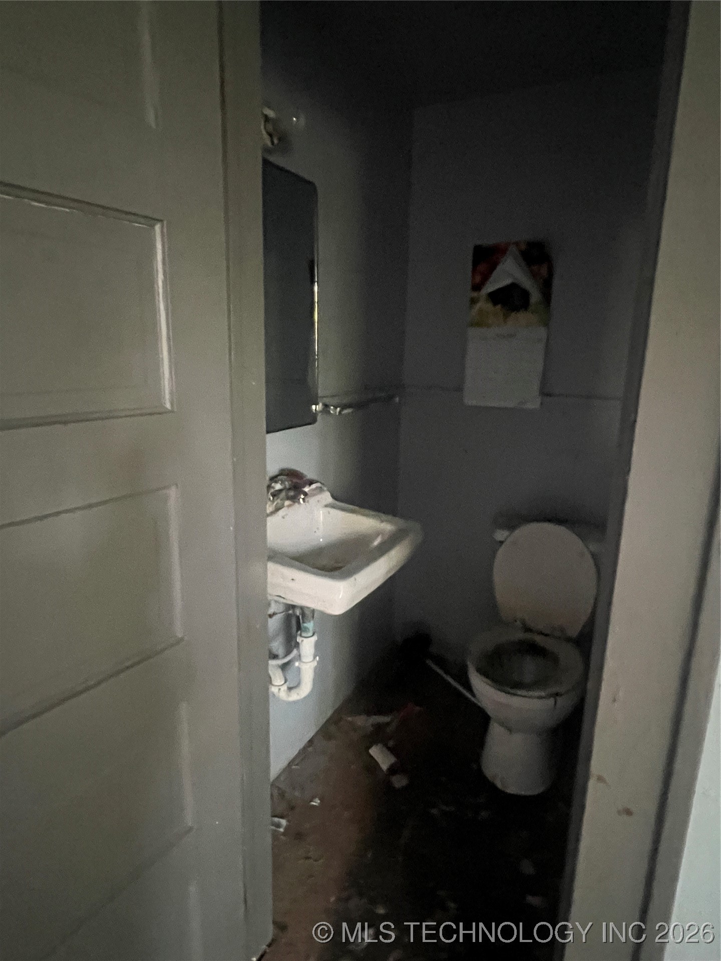 810 Miami Street East Property Photo 12