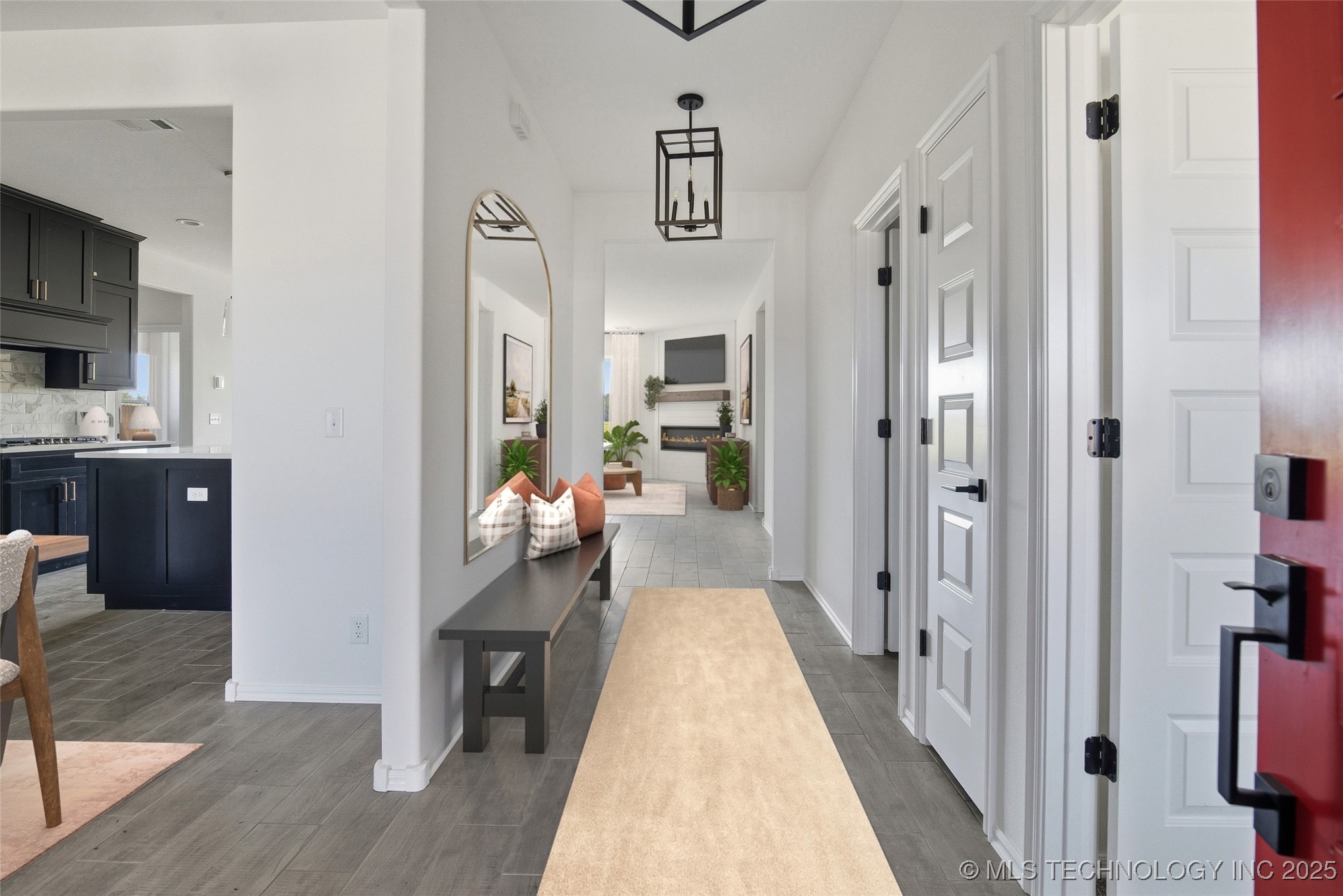 9044 E 163rd Street S Property Photo 2