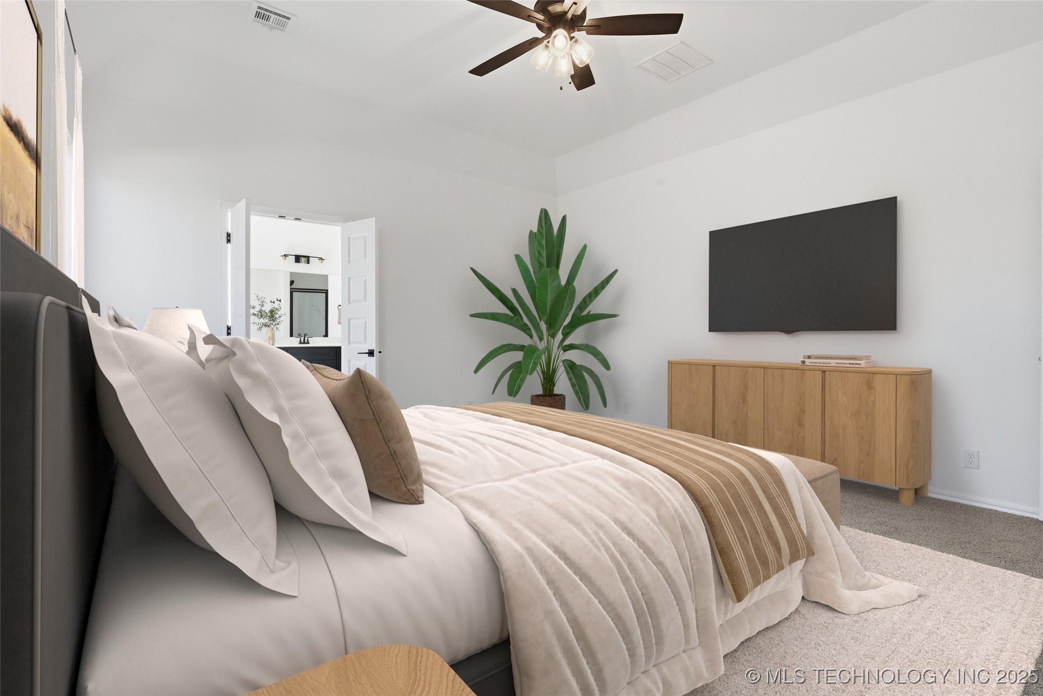 9044 E 163rd Street S Property Photo 27