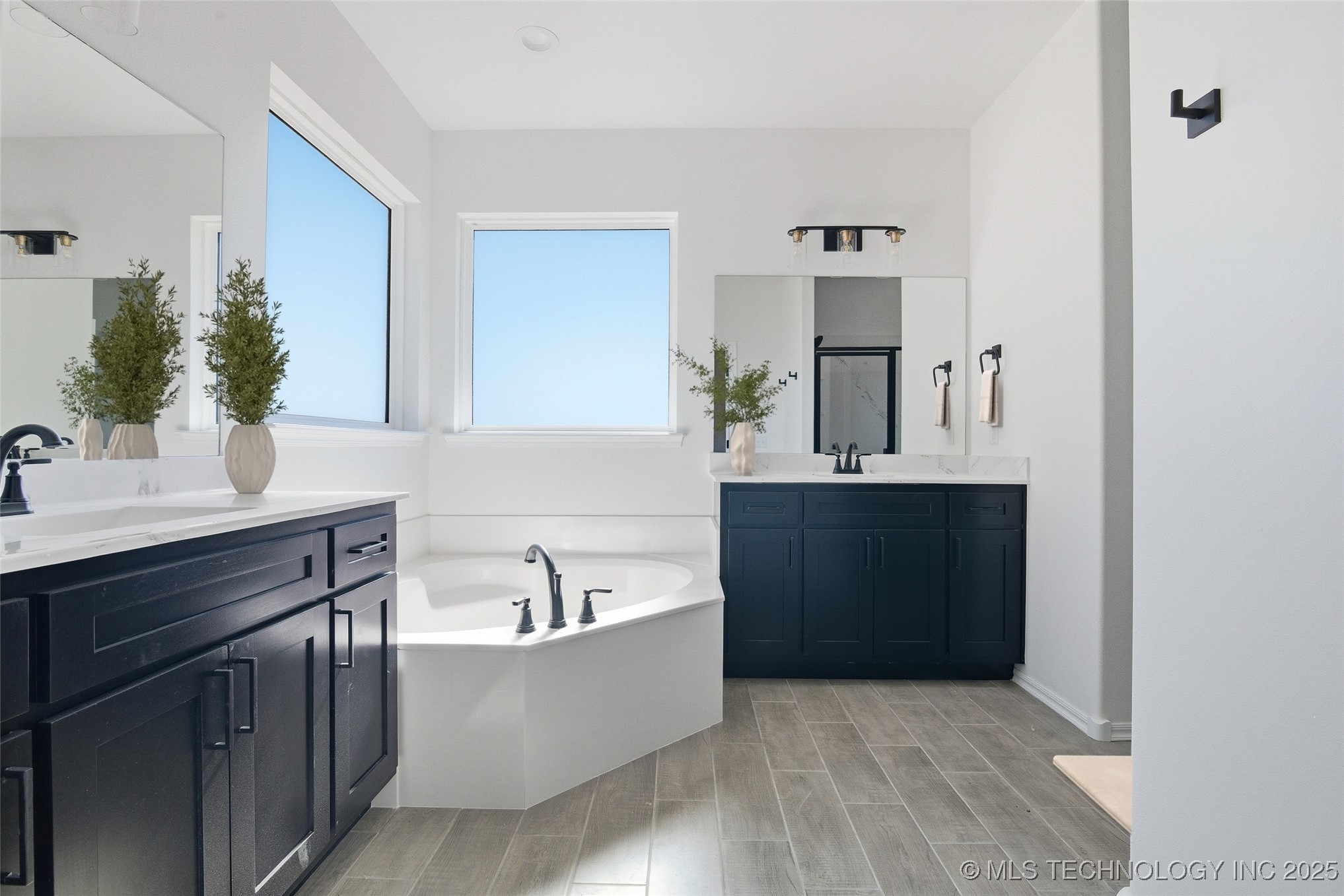 9044 E 163rd Street S Property Photo 29