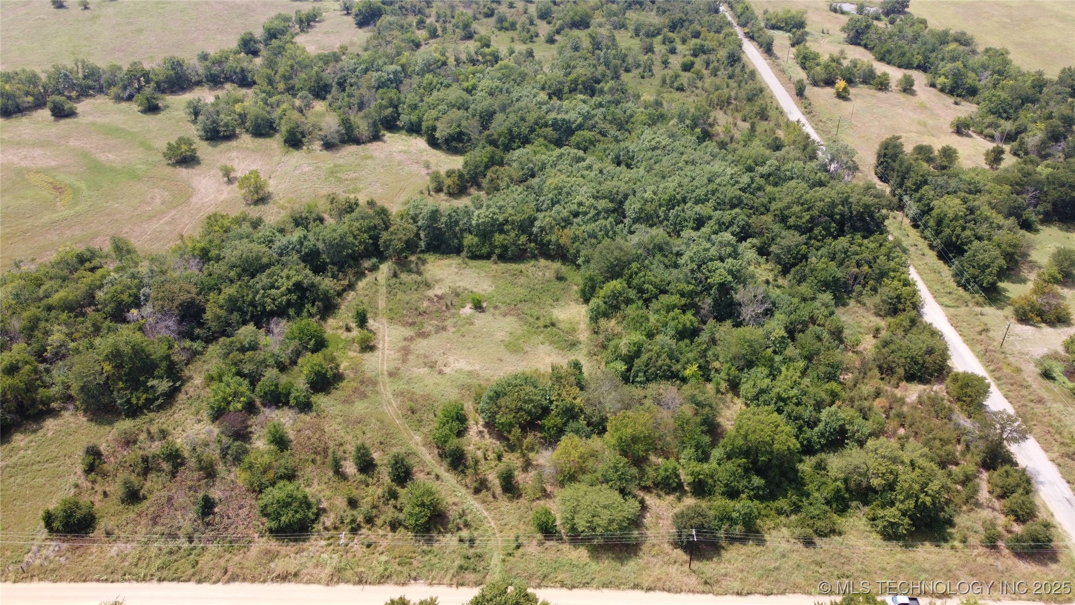 Chicken Fight Road Property Photo 2