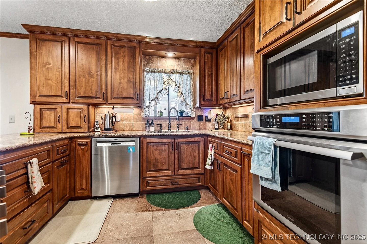 309 N Spruce Avenue Property Photo 12