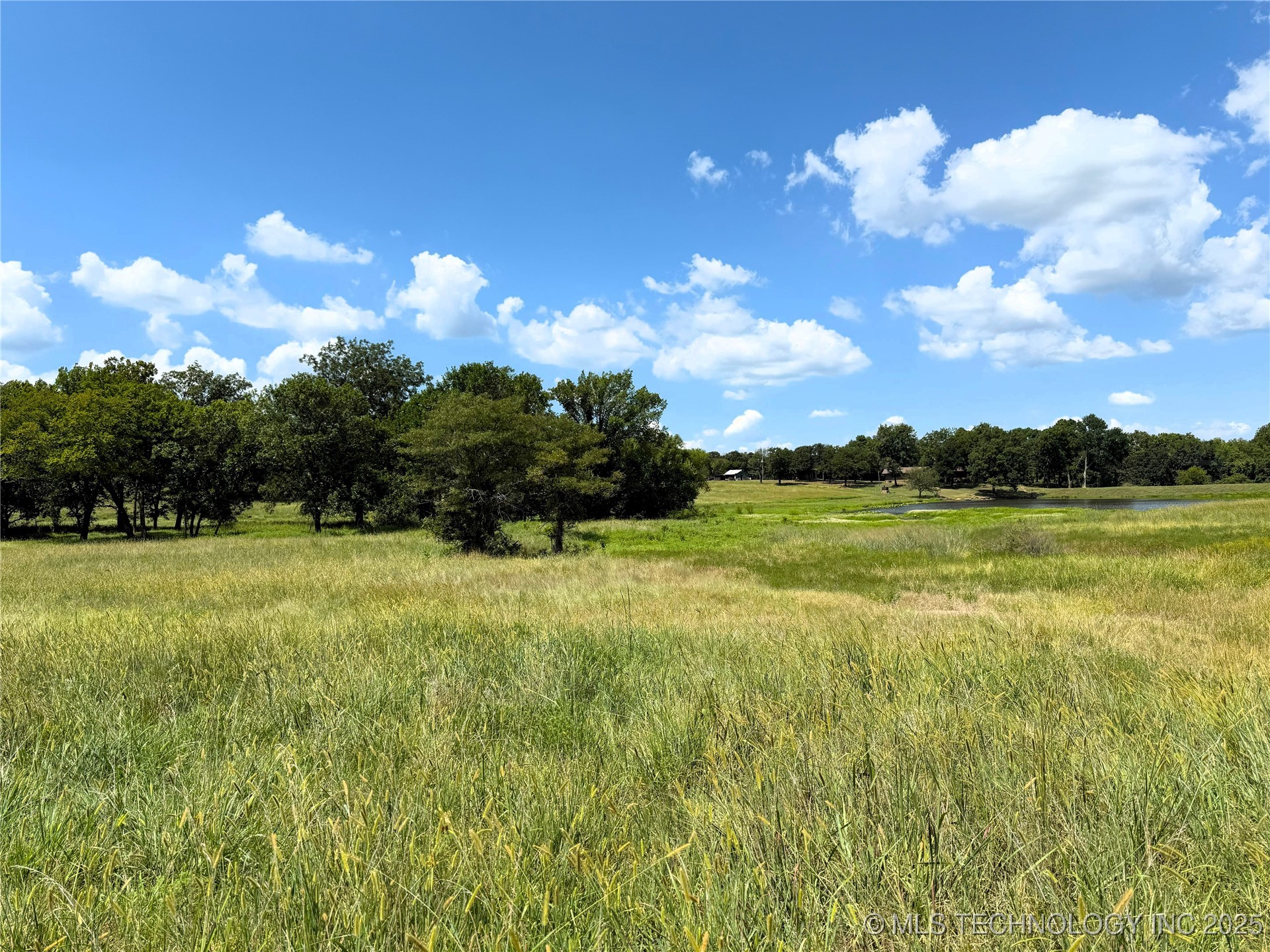 2744 W 103rd Street N Property Photo 11