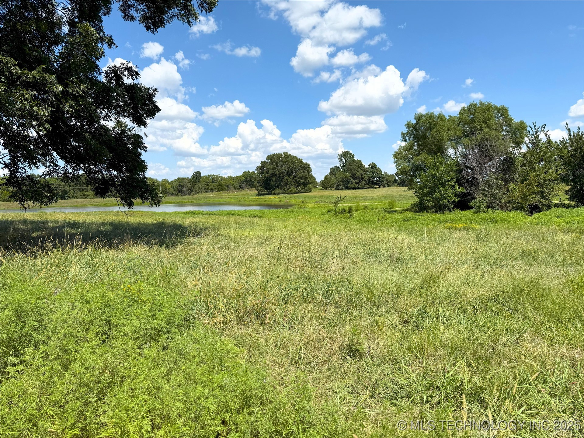 2744 W 103rd Street N Property Photo 12