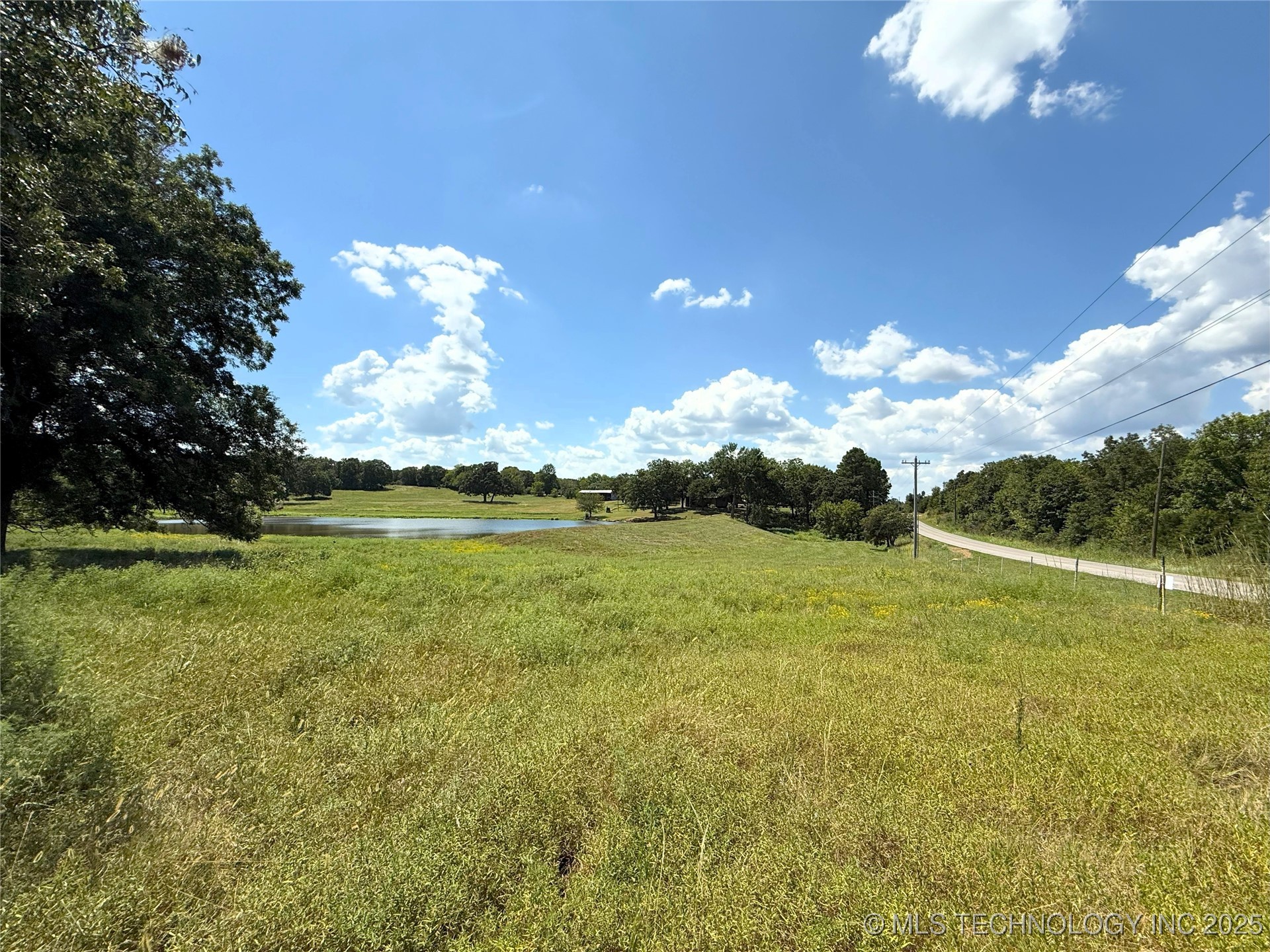 2744 W 103rd Street N Property Photo 15