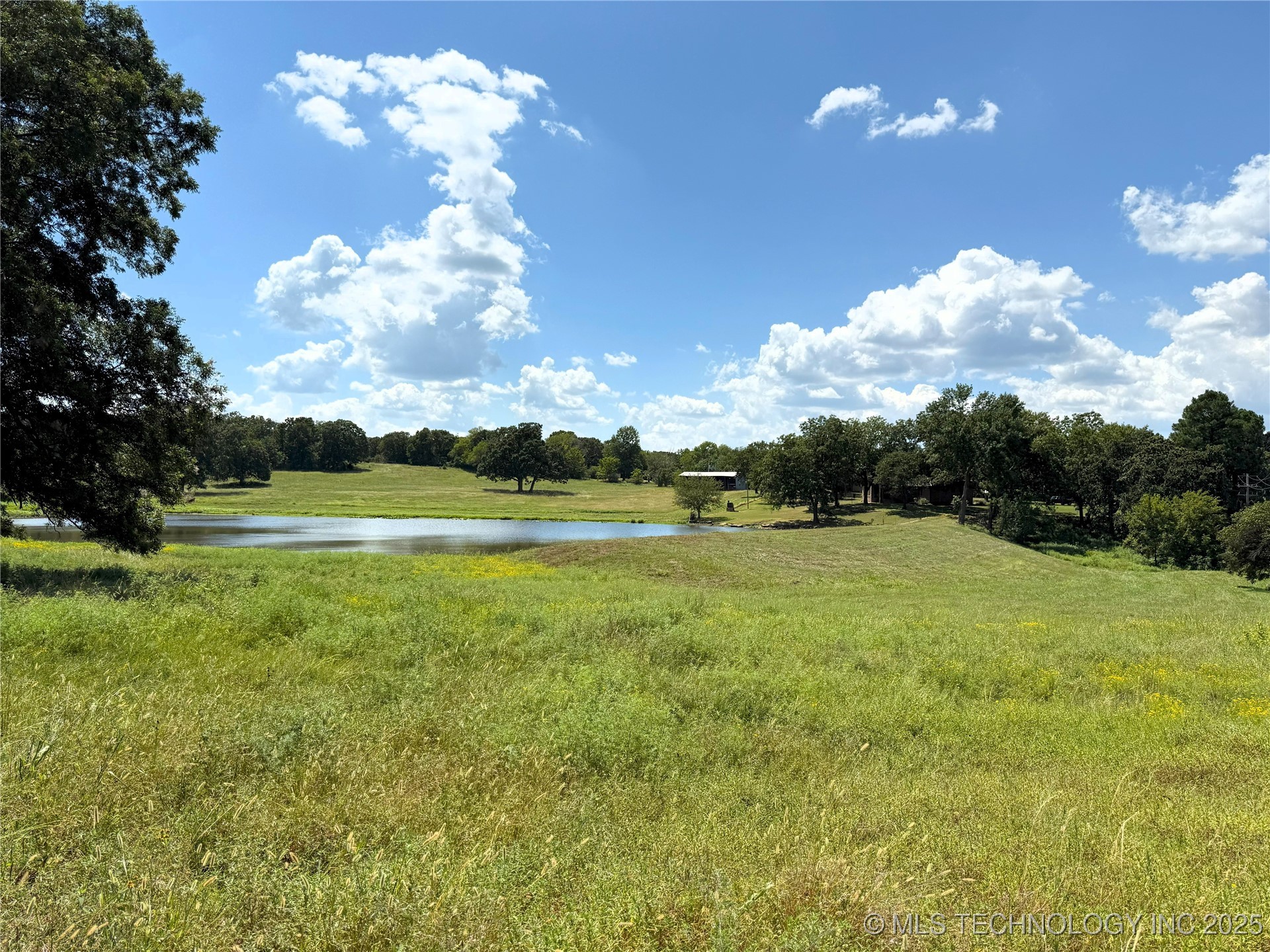 2744 W 103rd Street N Property Photo 16