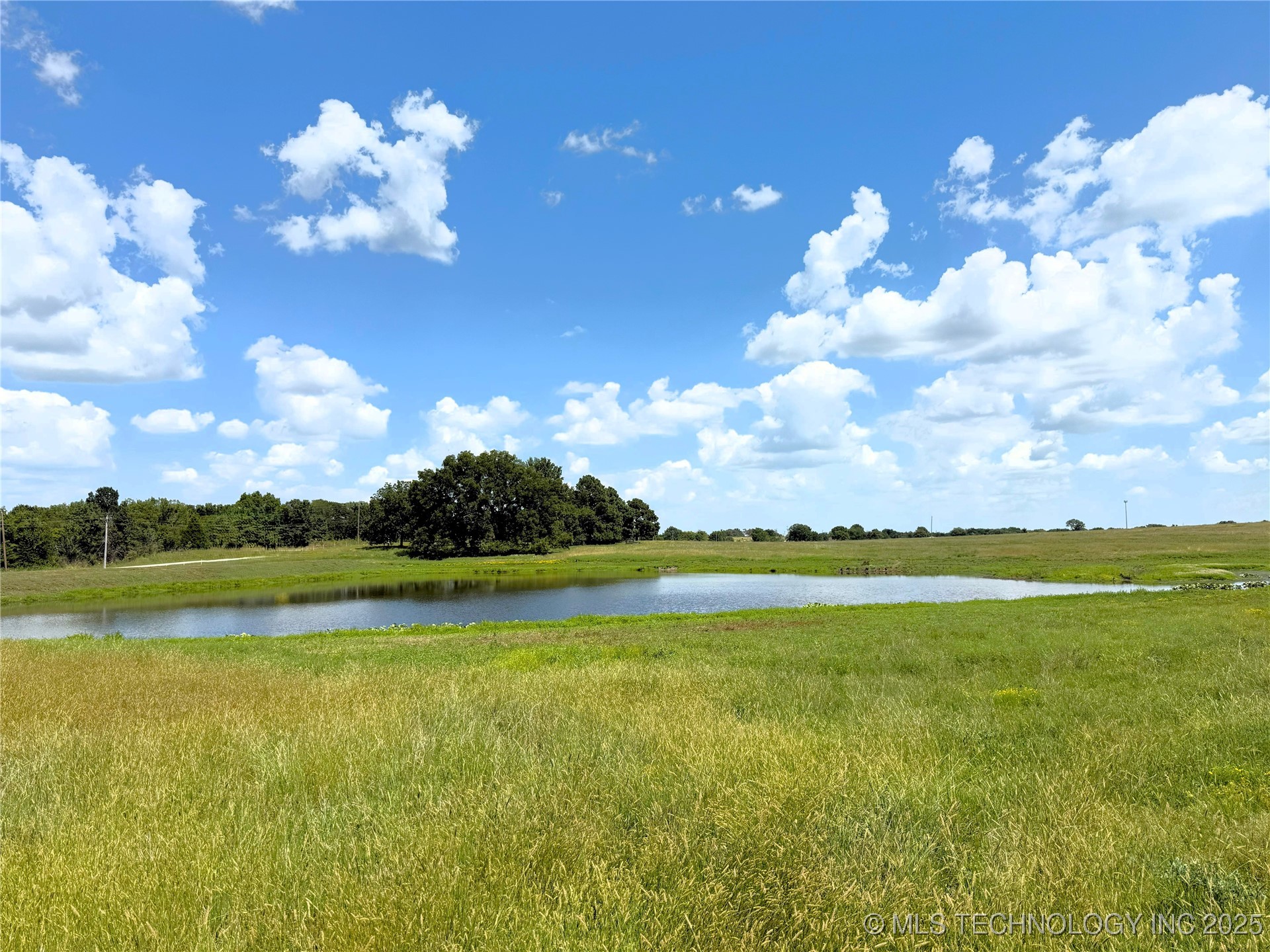 2744 W 103rd Street N Property Photo 17