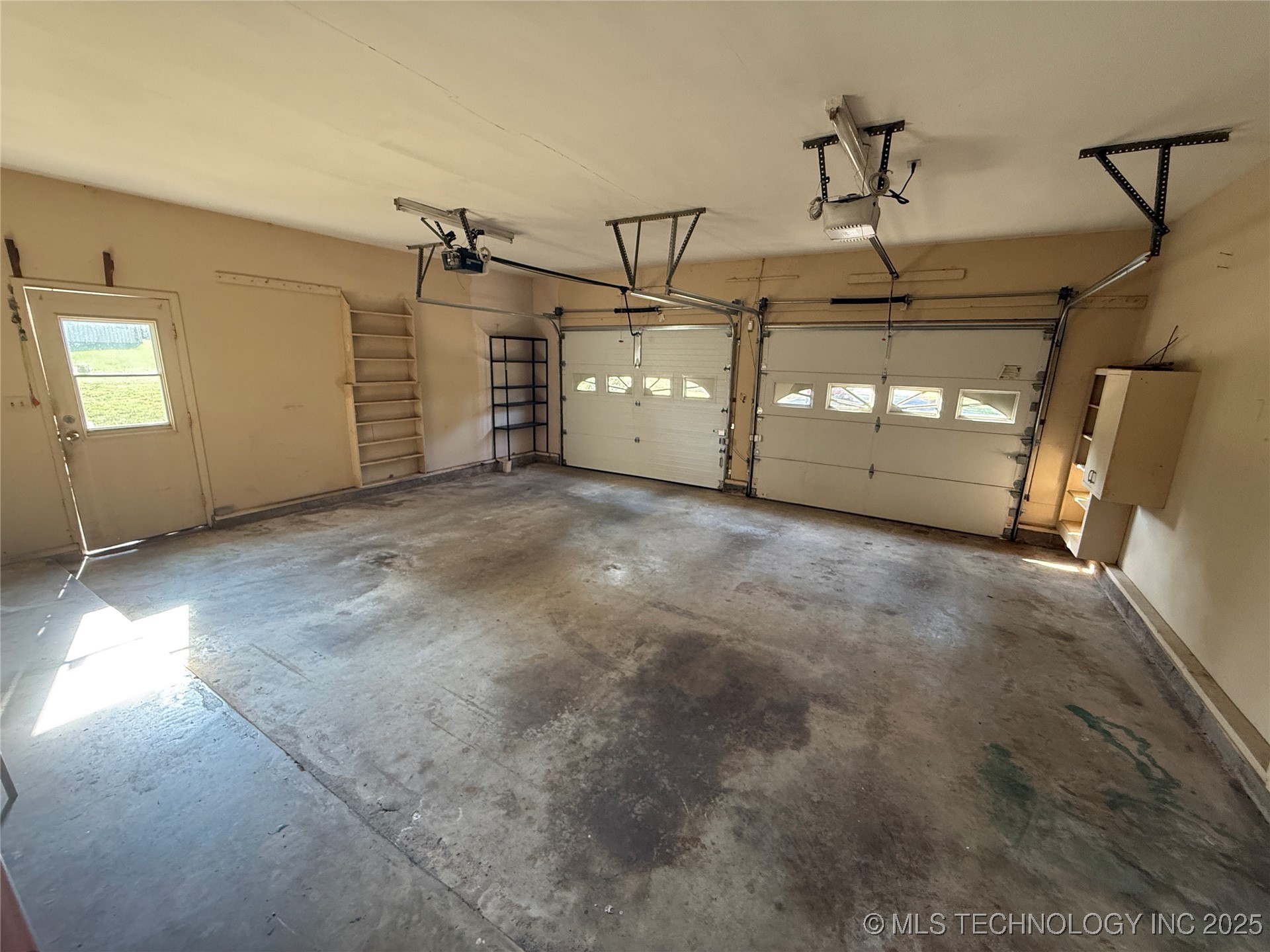 2744 W 103rd Street N Property Photo 19