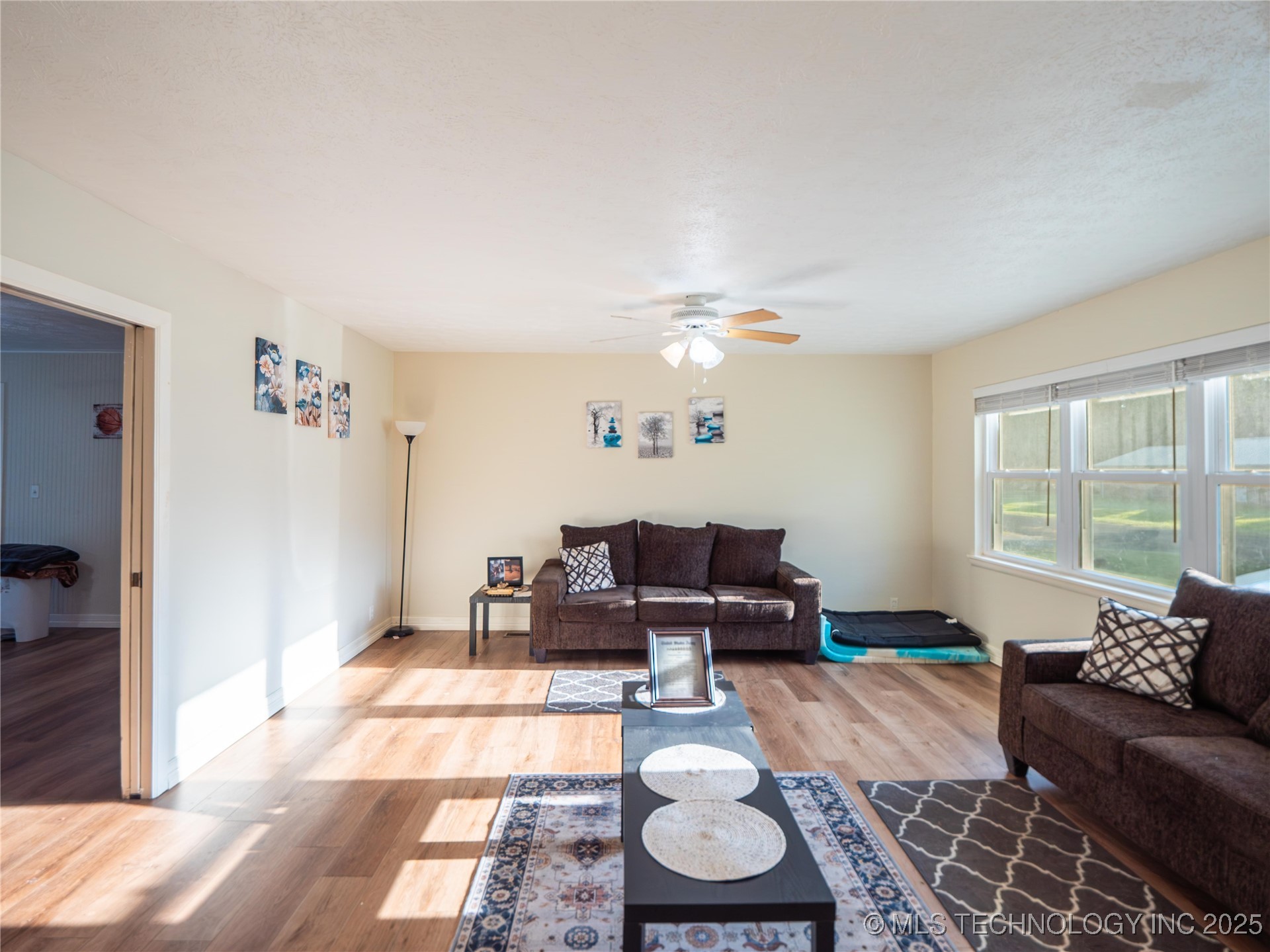 126 S Walnut Avenue Property Photo 7