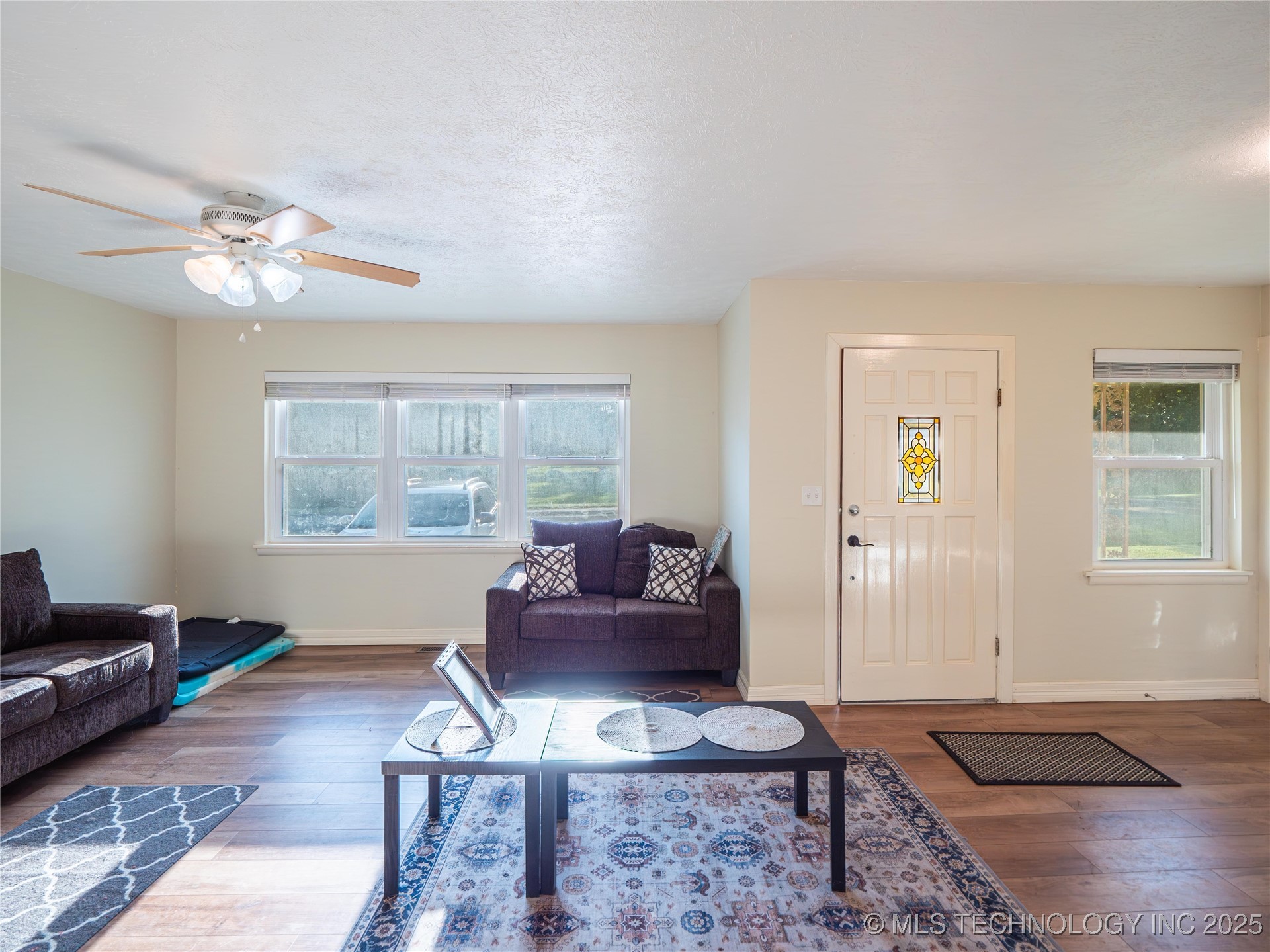 126 S Walnut Avenue Property Photo 8