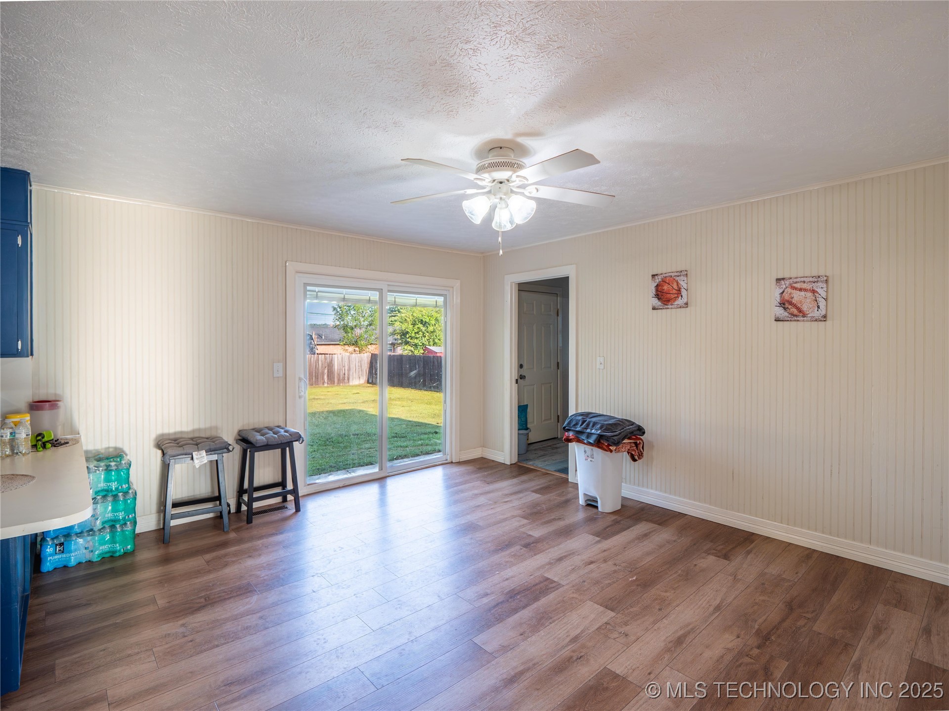 126 S Walnut Avenue Property Photo 18