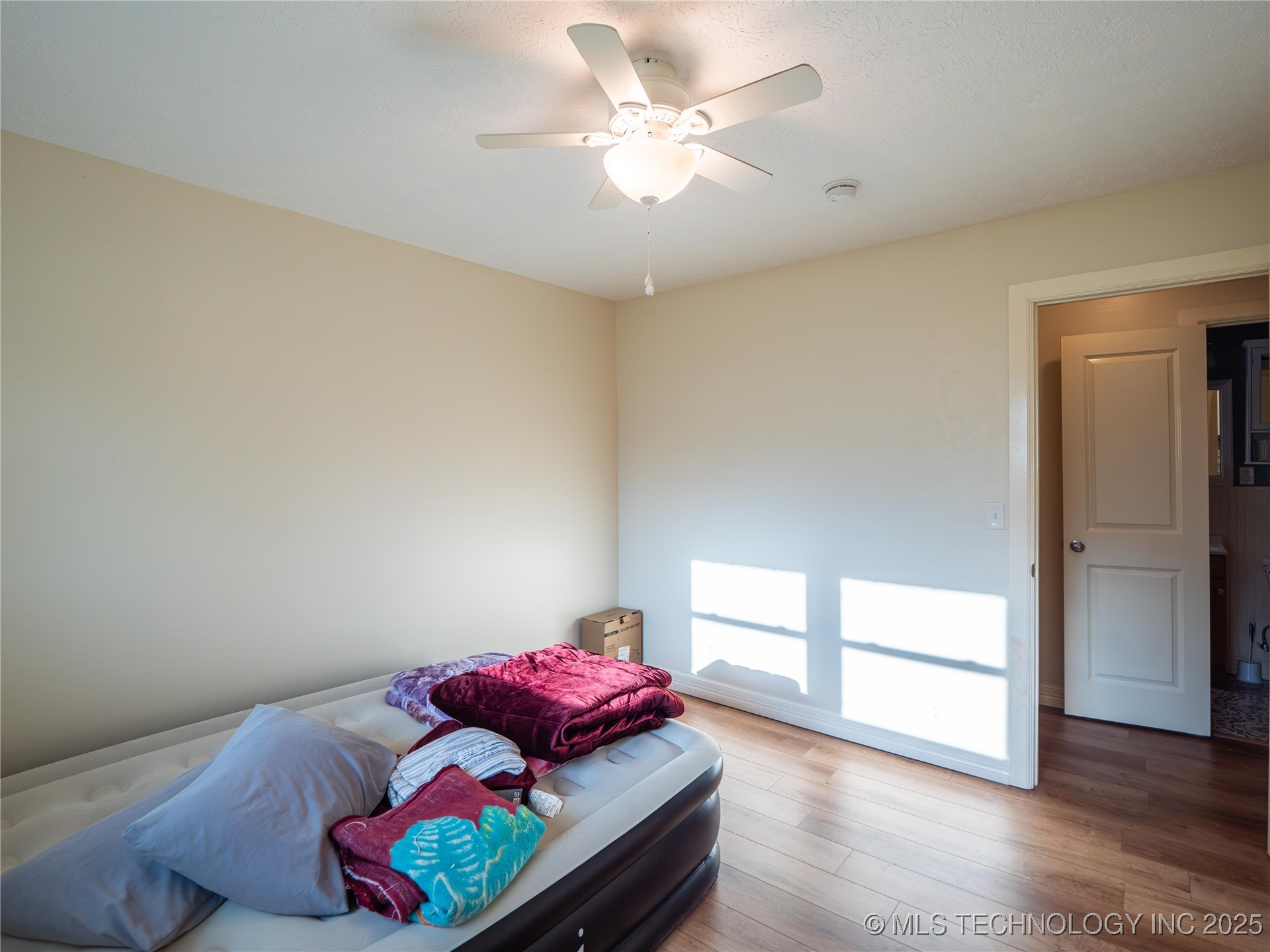 126 S Walnut Avenue Property Photo 33