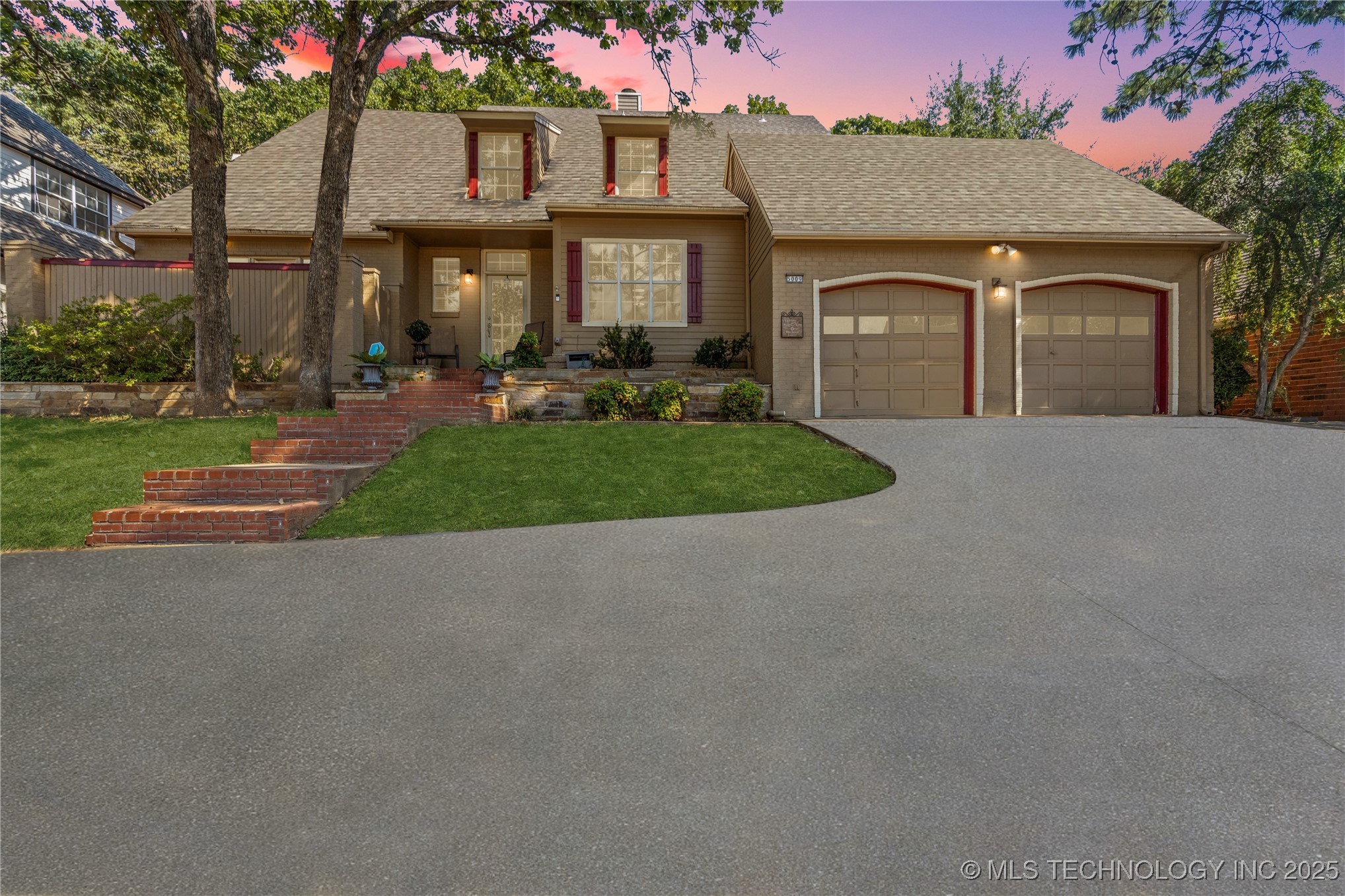 5009 E 86th Place Property Photo 1