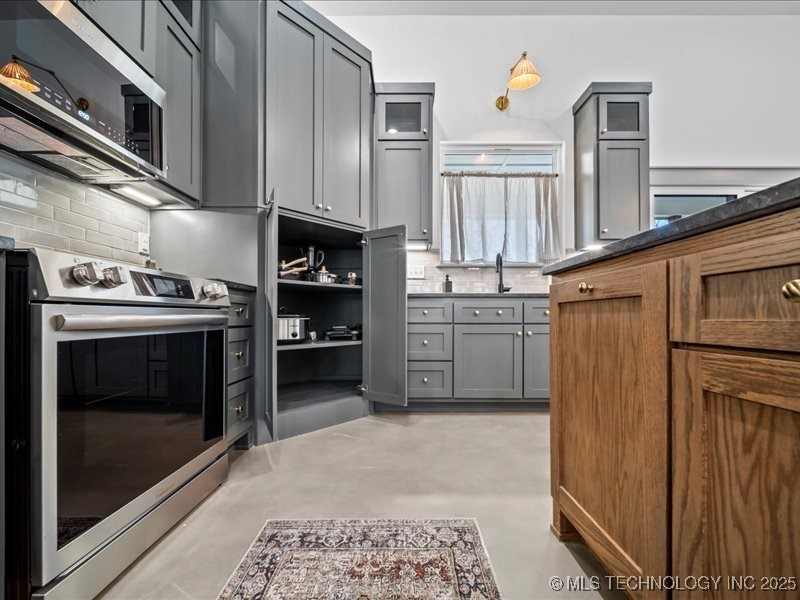 450251 E 340 Road Property Photo 13