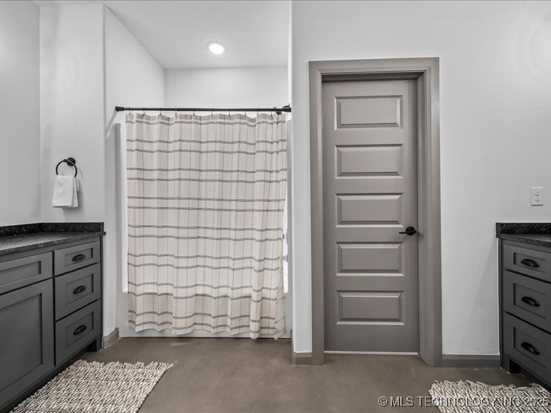 450251 E 340 Road Property Photo 32