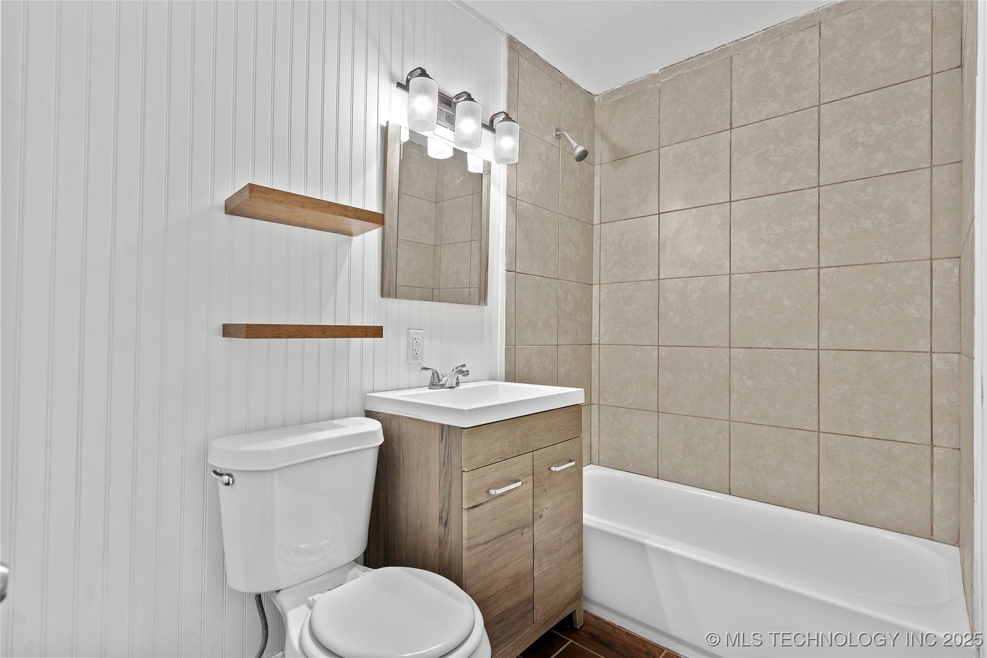 1000 Hugo Se Property Photo 14