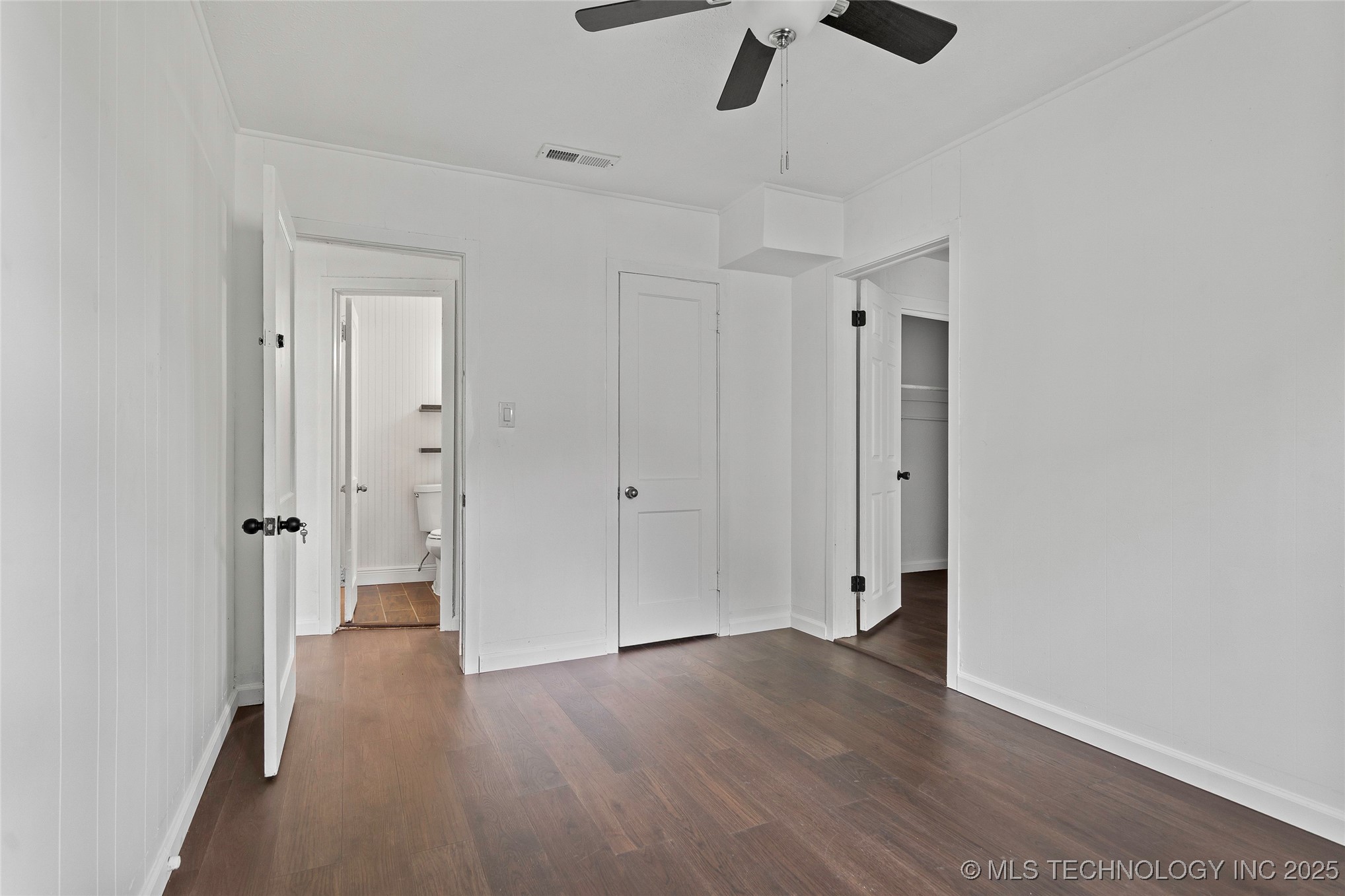 1000 Hugo Se Property Photo 16