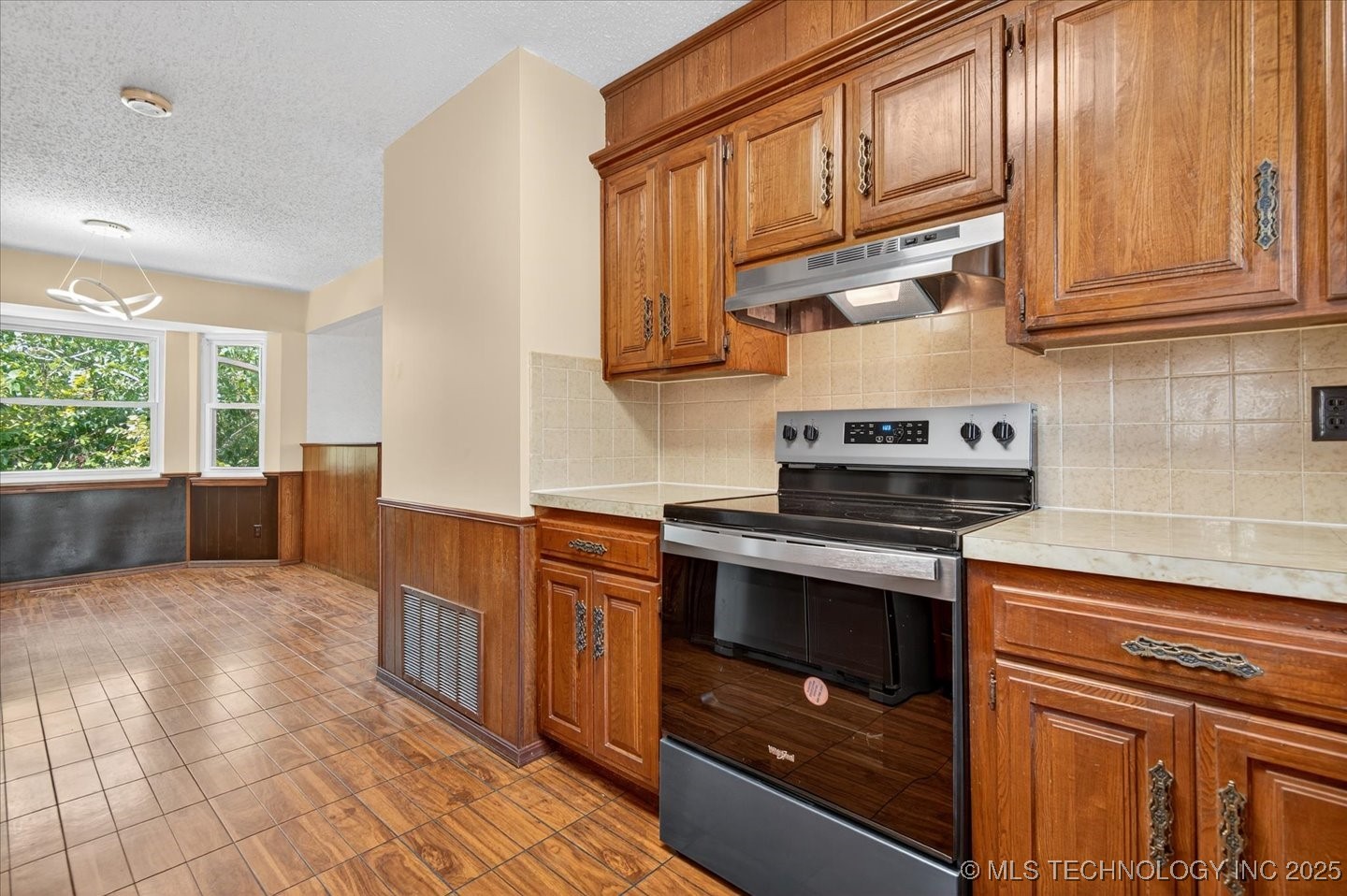 4040 Sheridan Road Property Photo 11