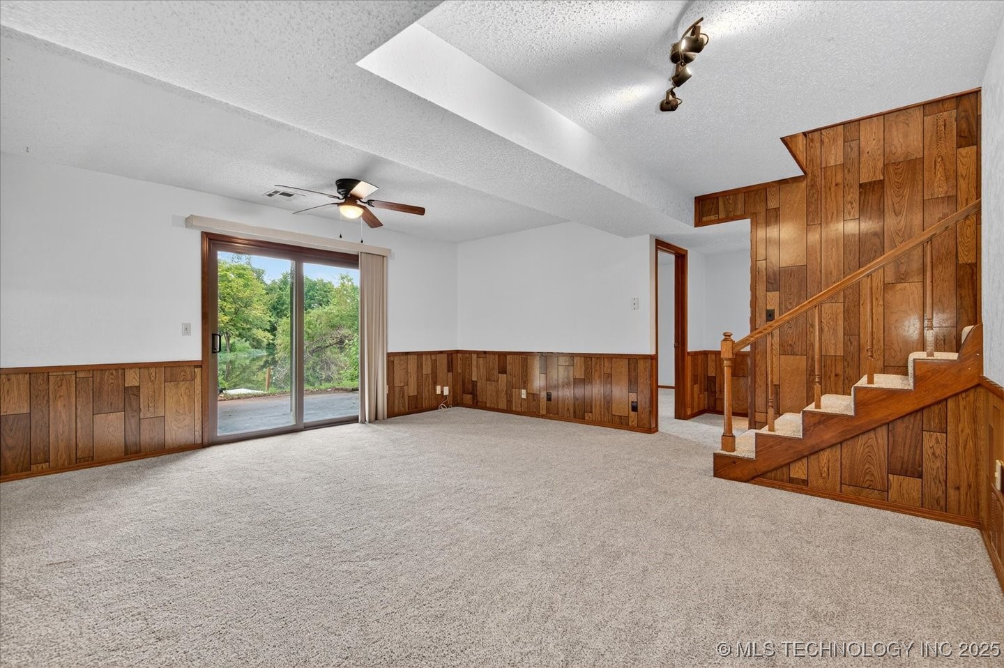 4040 Sheridan Road Property Photo 14