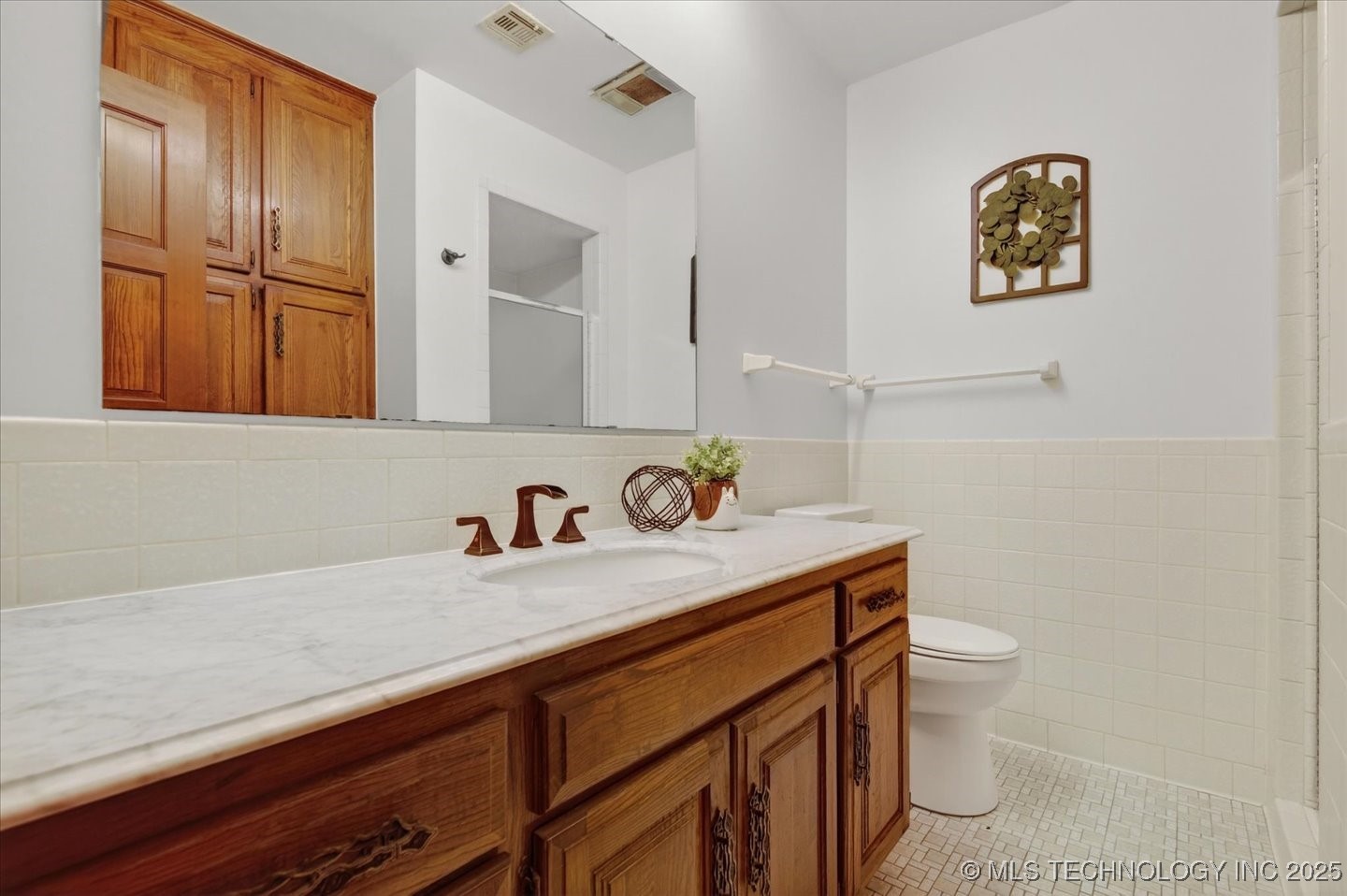 4040 Sheridan Road Property Photo 18