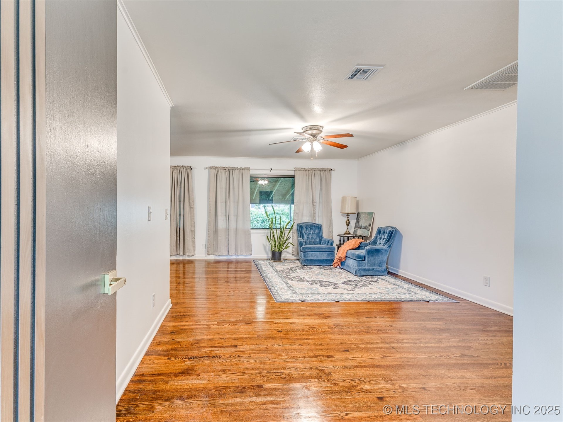 309 S 8th Street Property Photo 8