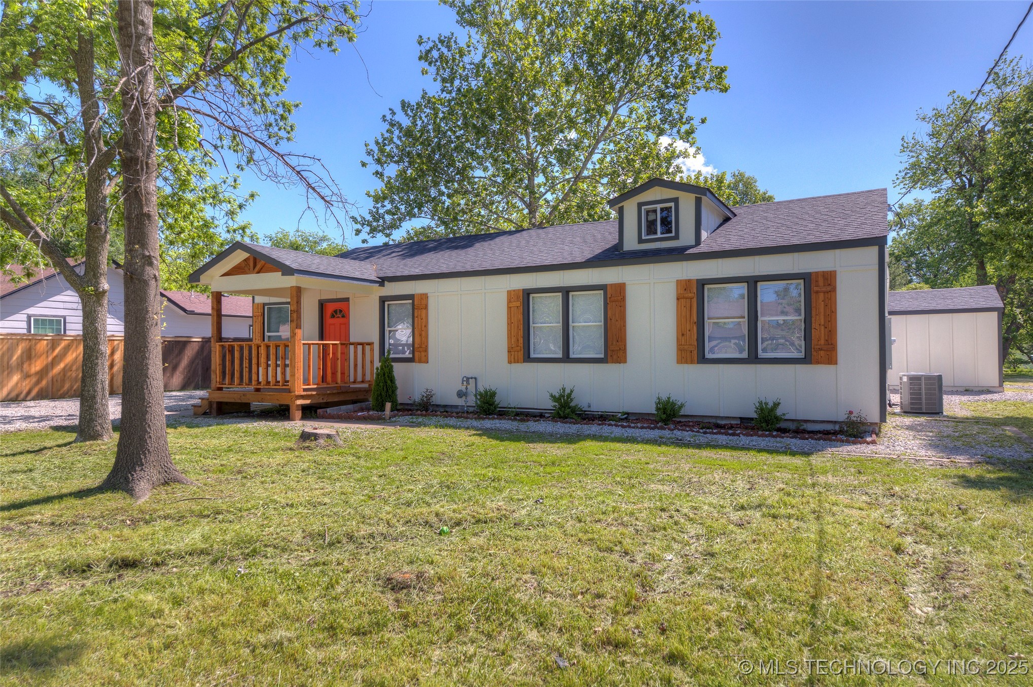 917 S Birch Place Property Photo 34