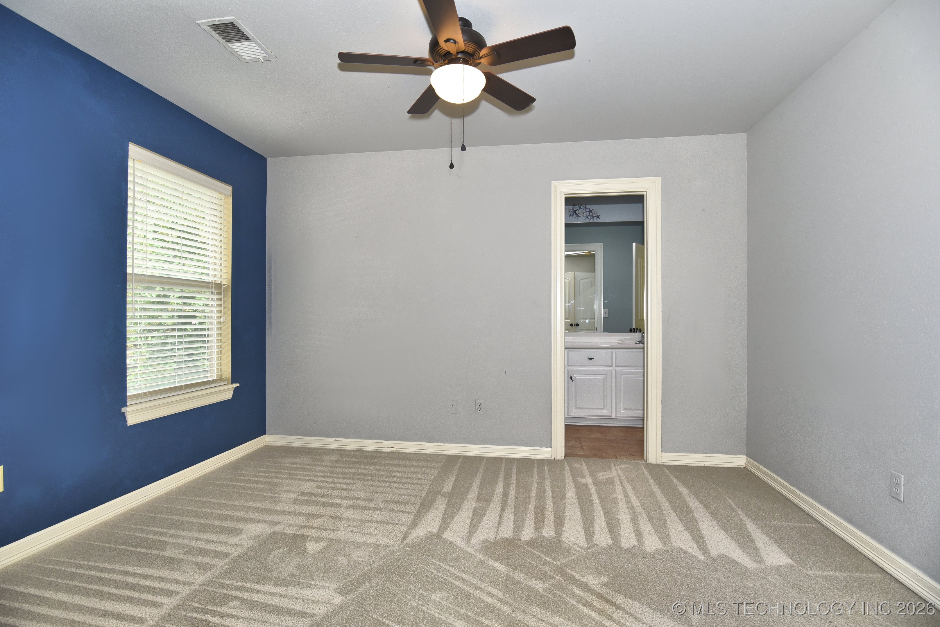 10512 S 91st East Avenue Property Photo 29