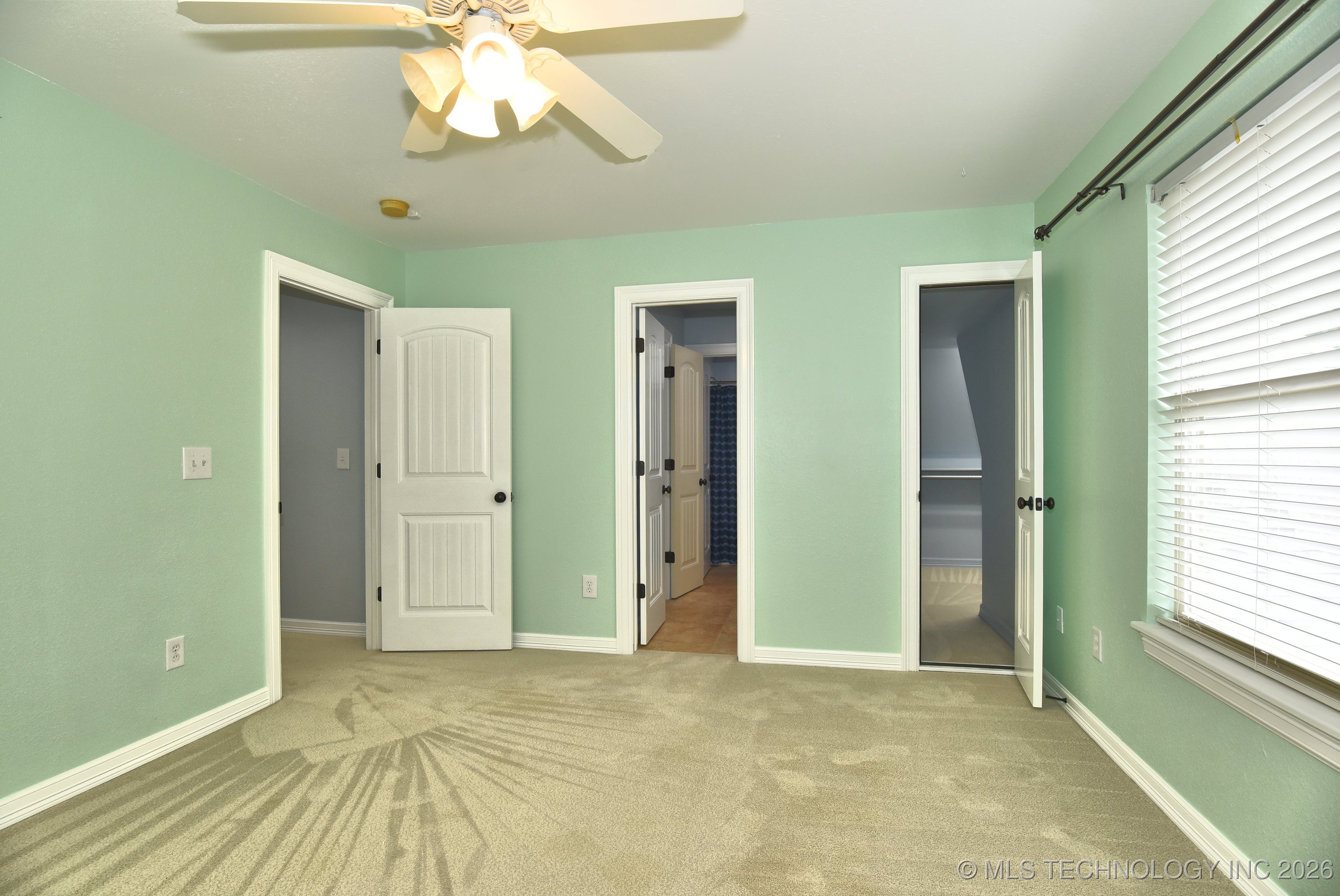 10512 S 91st East Avenue Property Photo 31