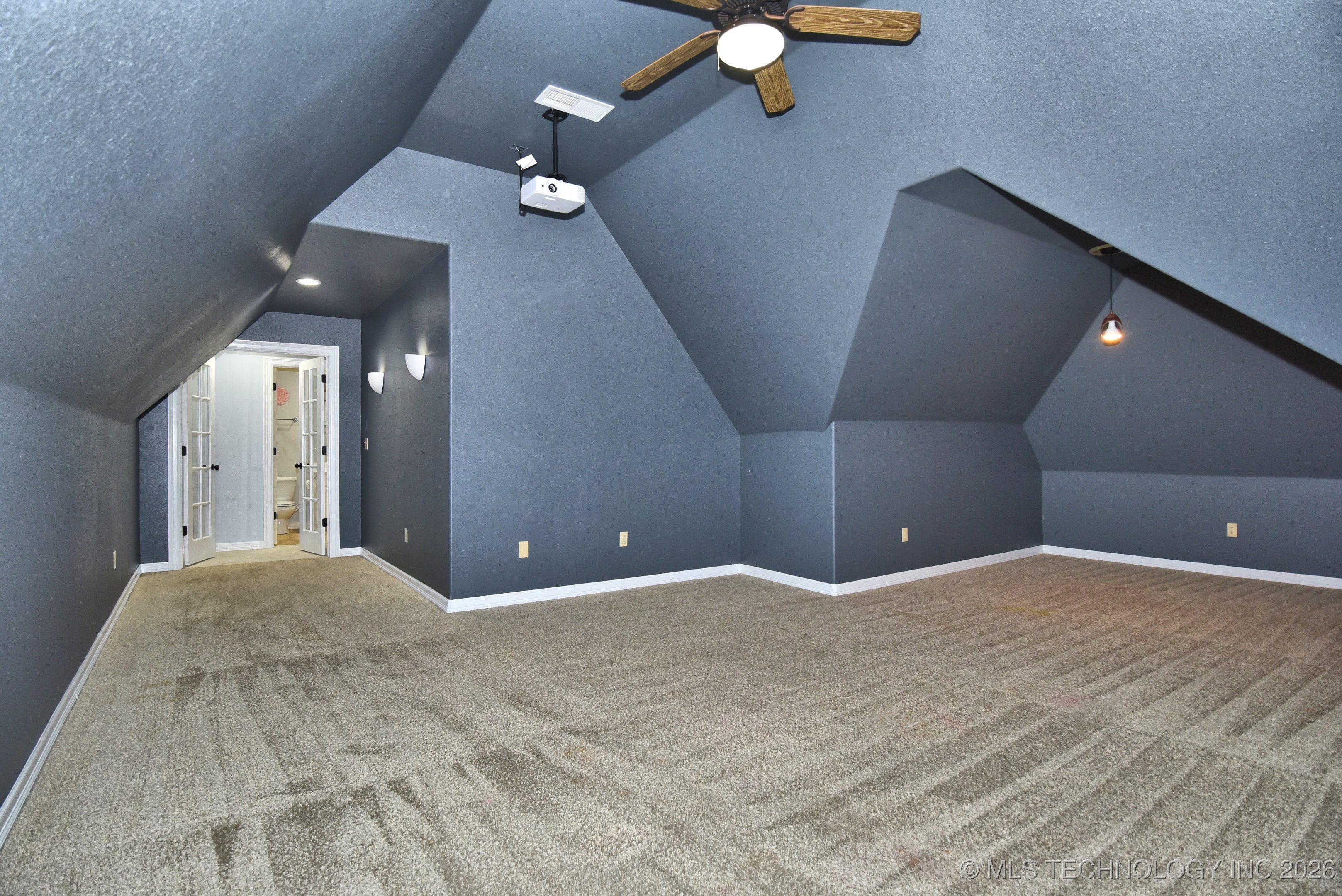 10512 S 91st East Avenue Property Photo 37