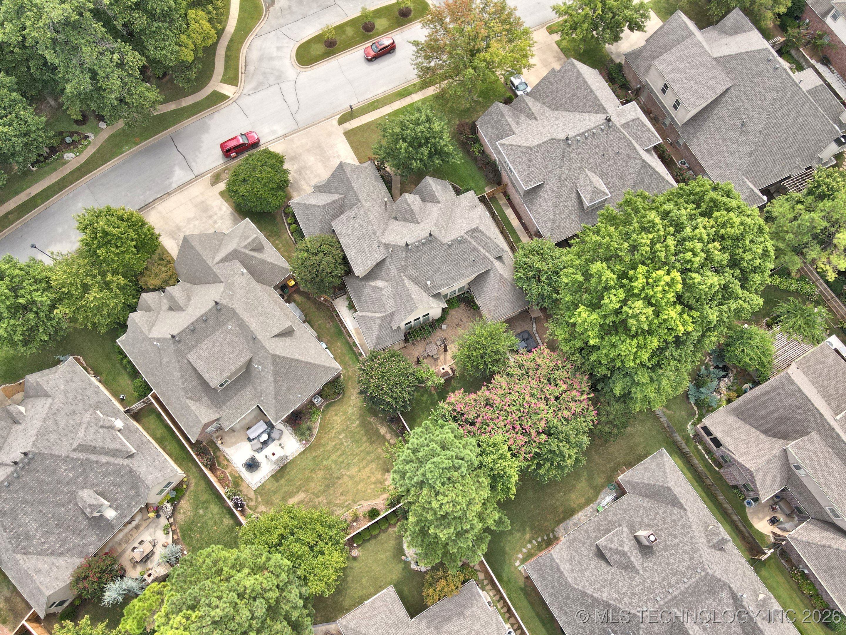 10512 S 91st East Avenue Property Photo 49