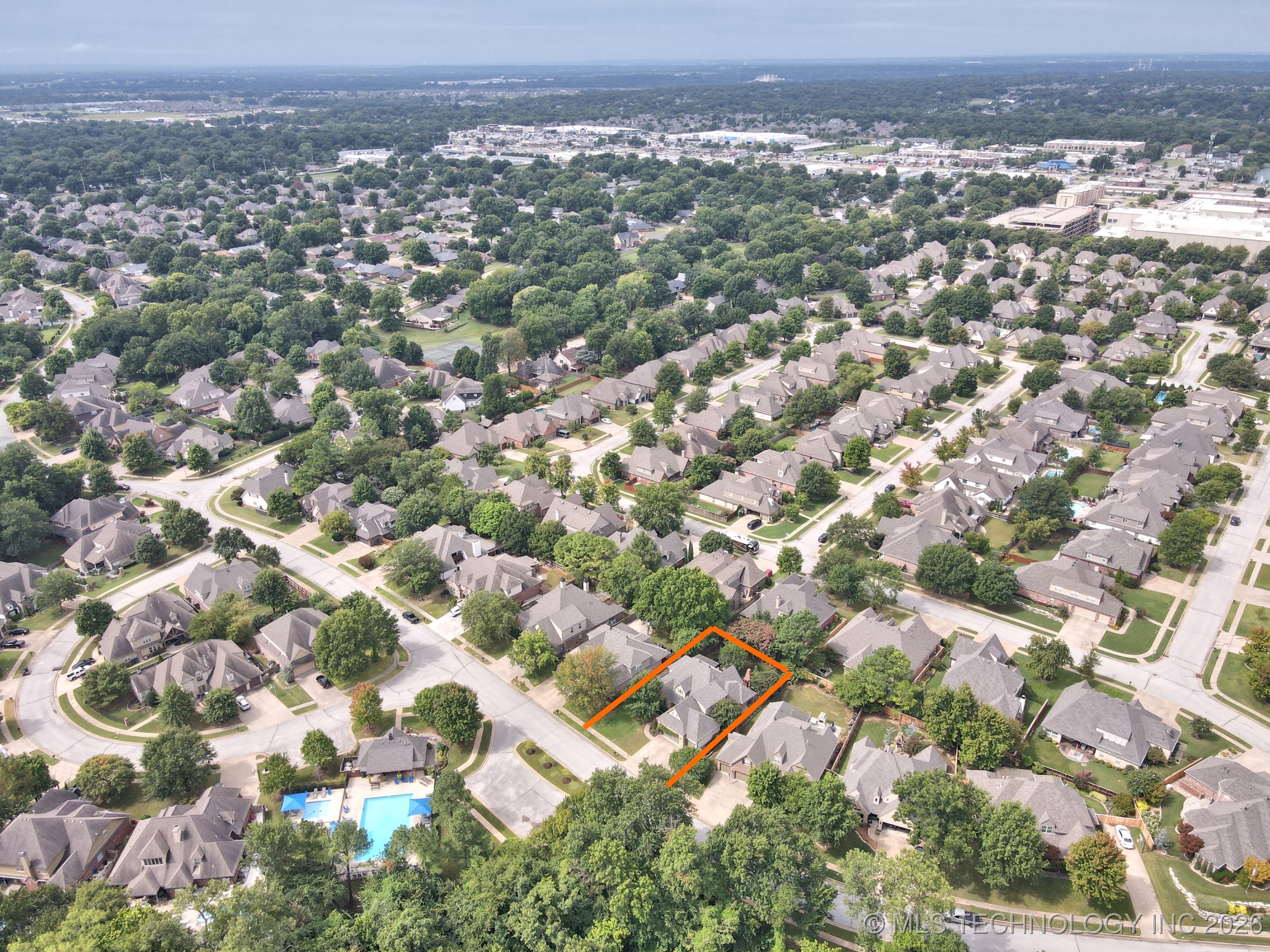 10512 S 91st East Avenue Property Photo 51