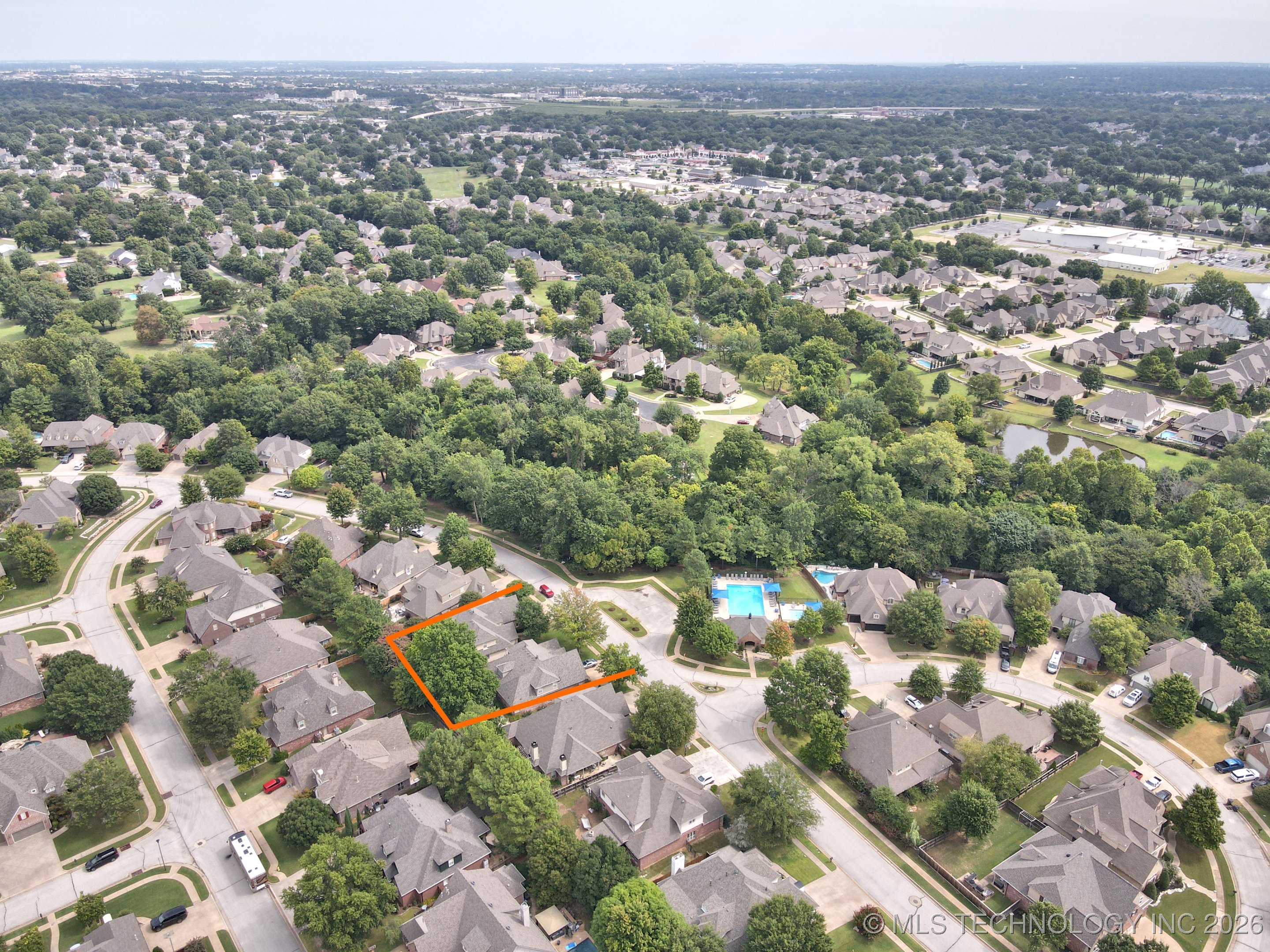 10512 S 91st East Avenue Property Photo 52