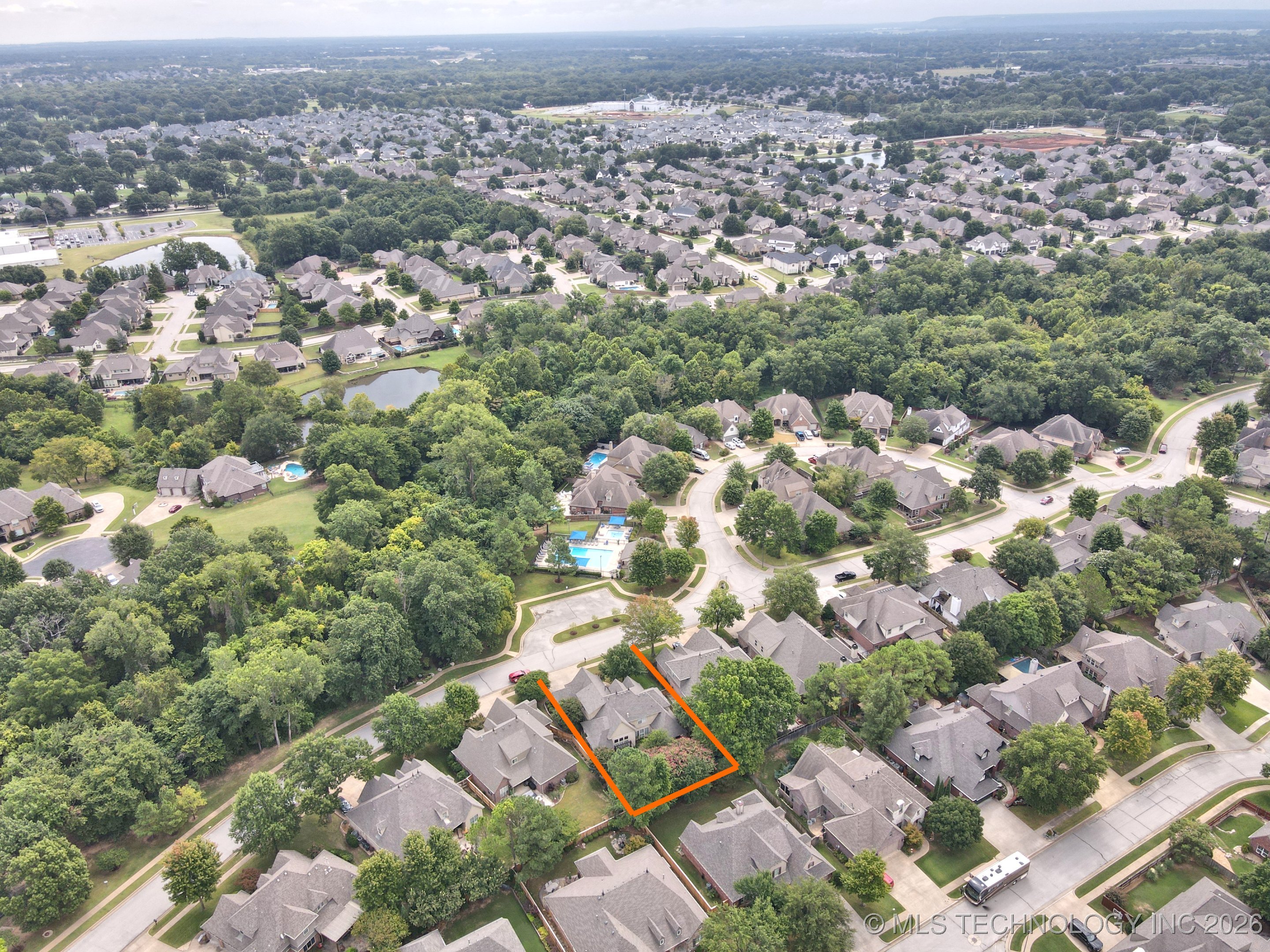 10512 S 91st East Avenue Property Photo 53