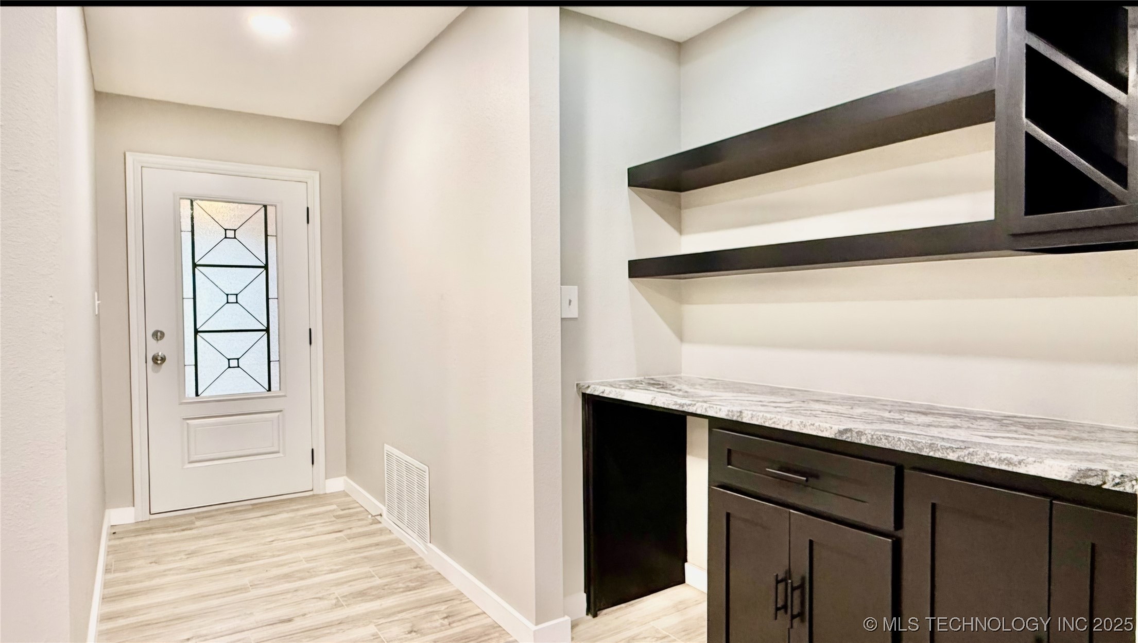 2511 S 121st East Avenue Property Photo 18